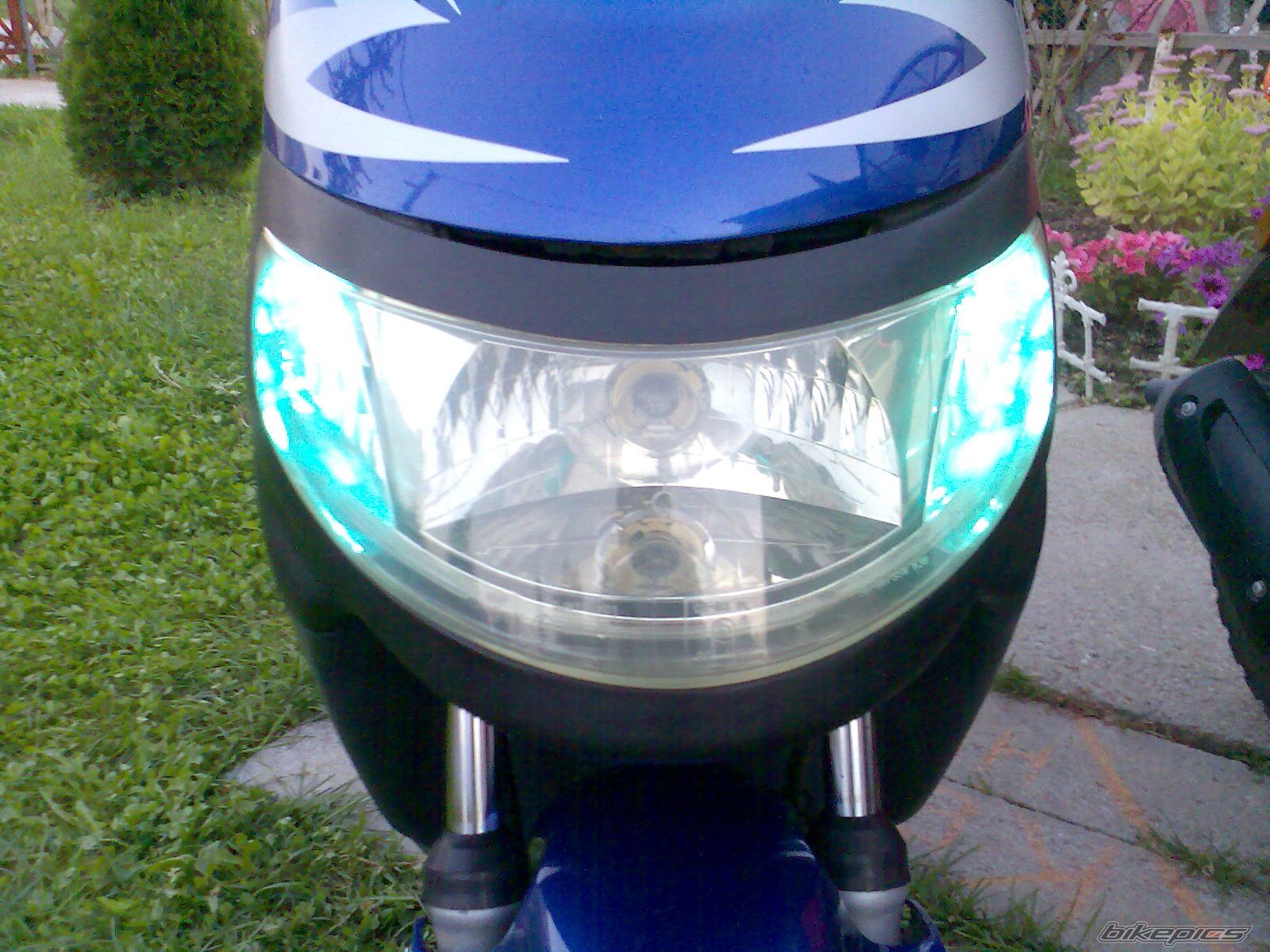 Photo 2036057