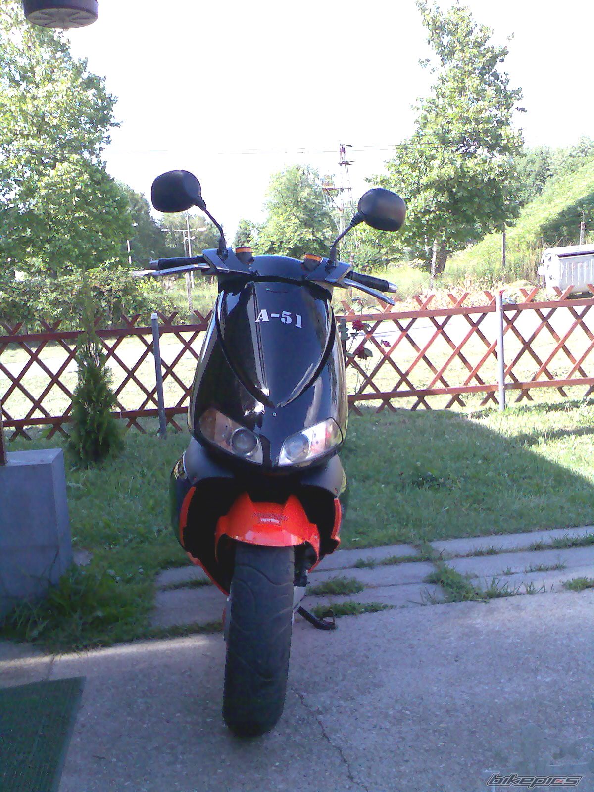 Photo 2036072