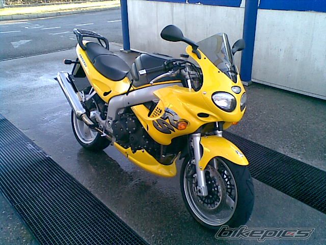Photo 2036081