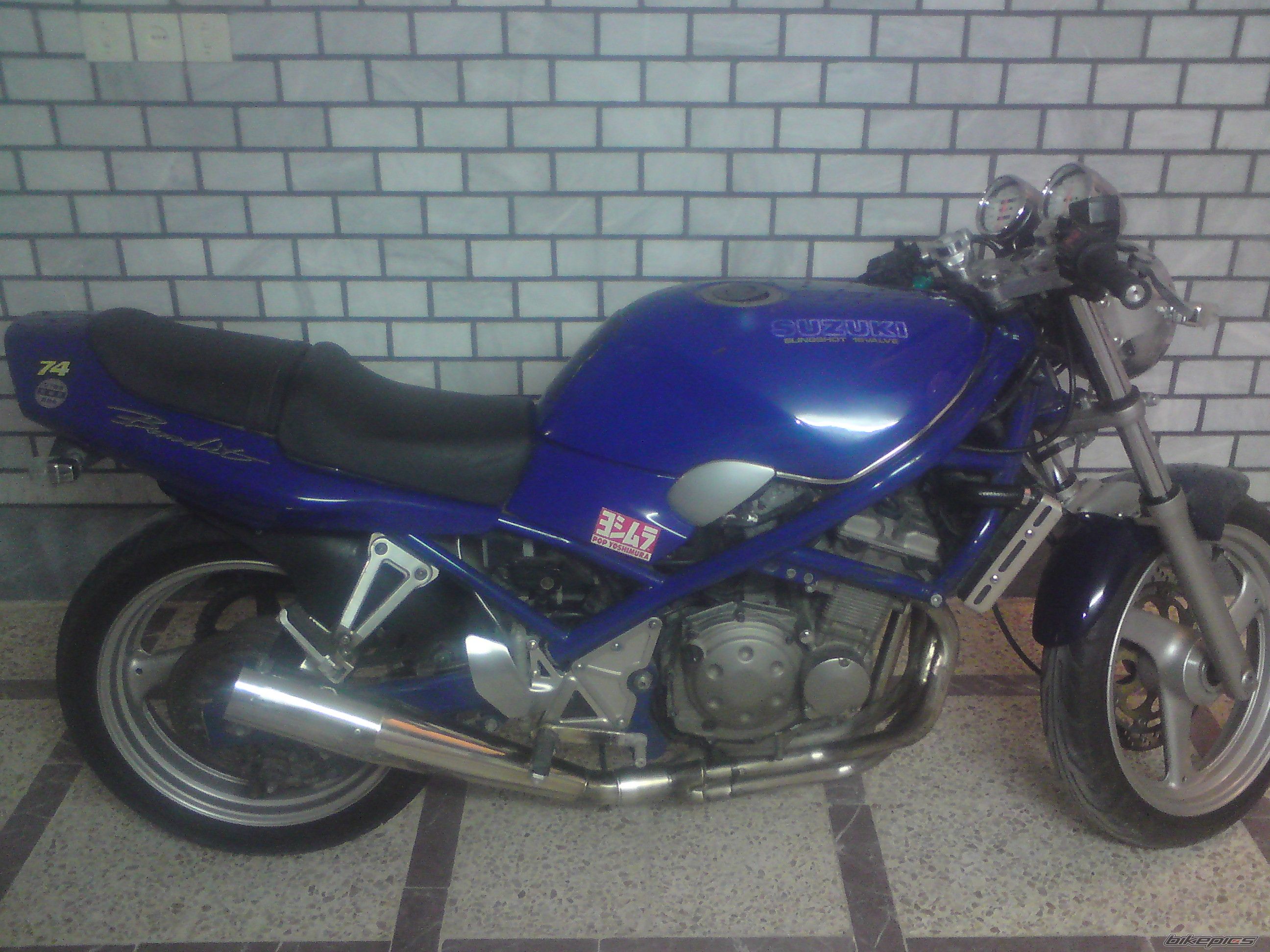 Photo 2036113