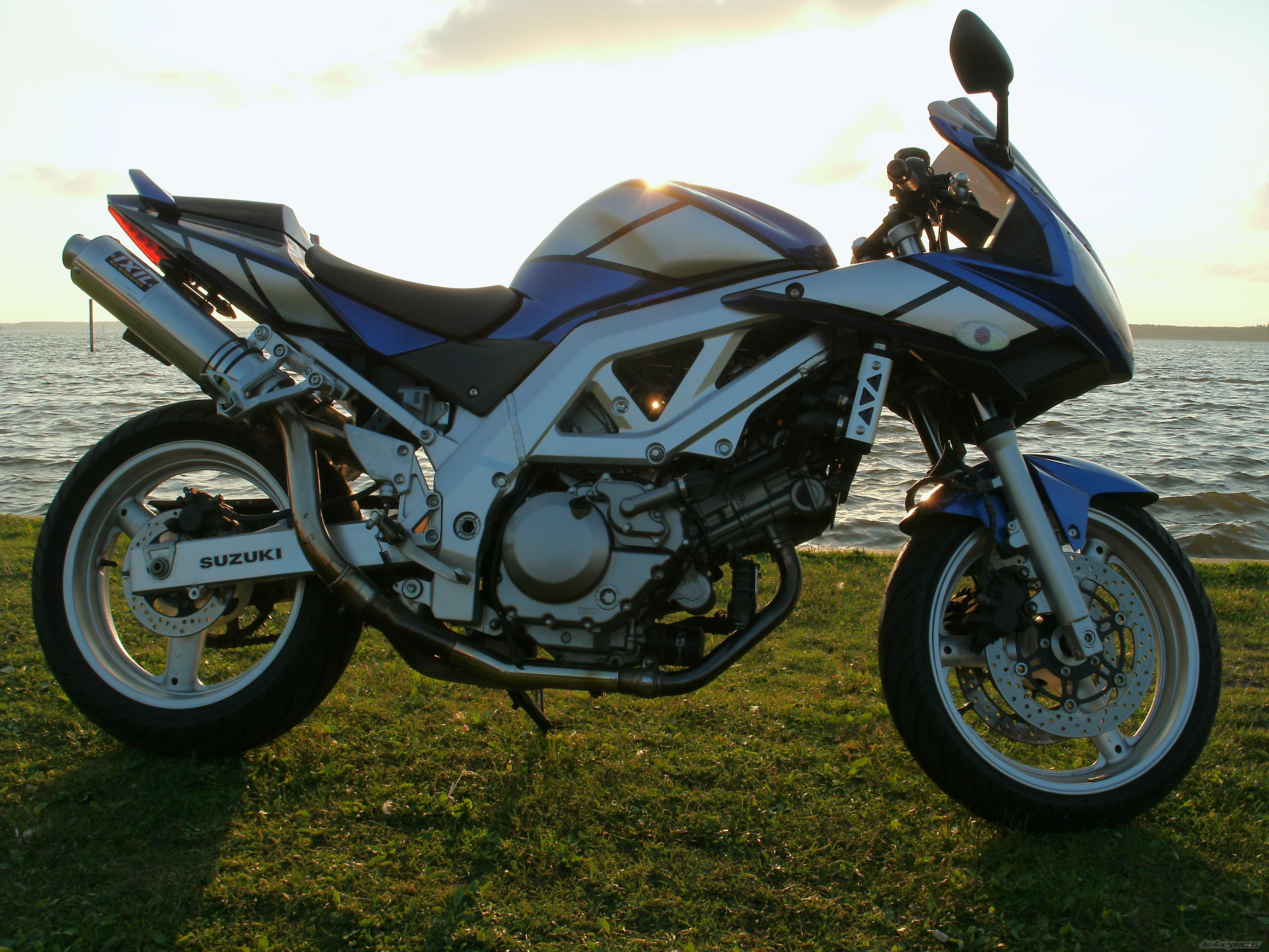 Photo 2036226