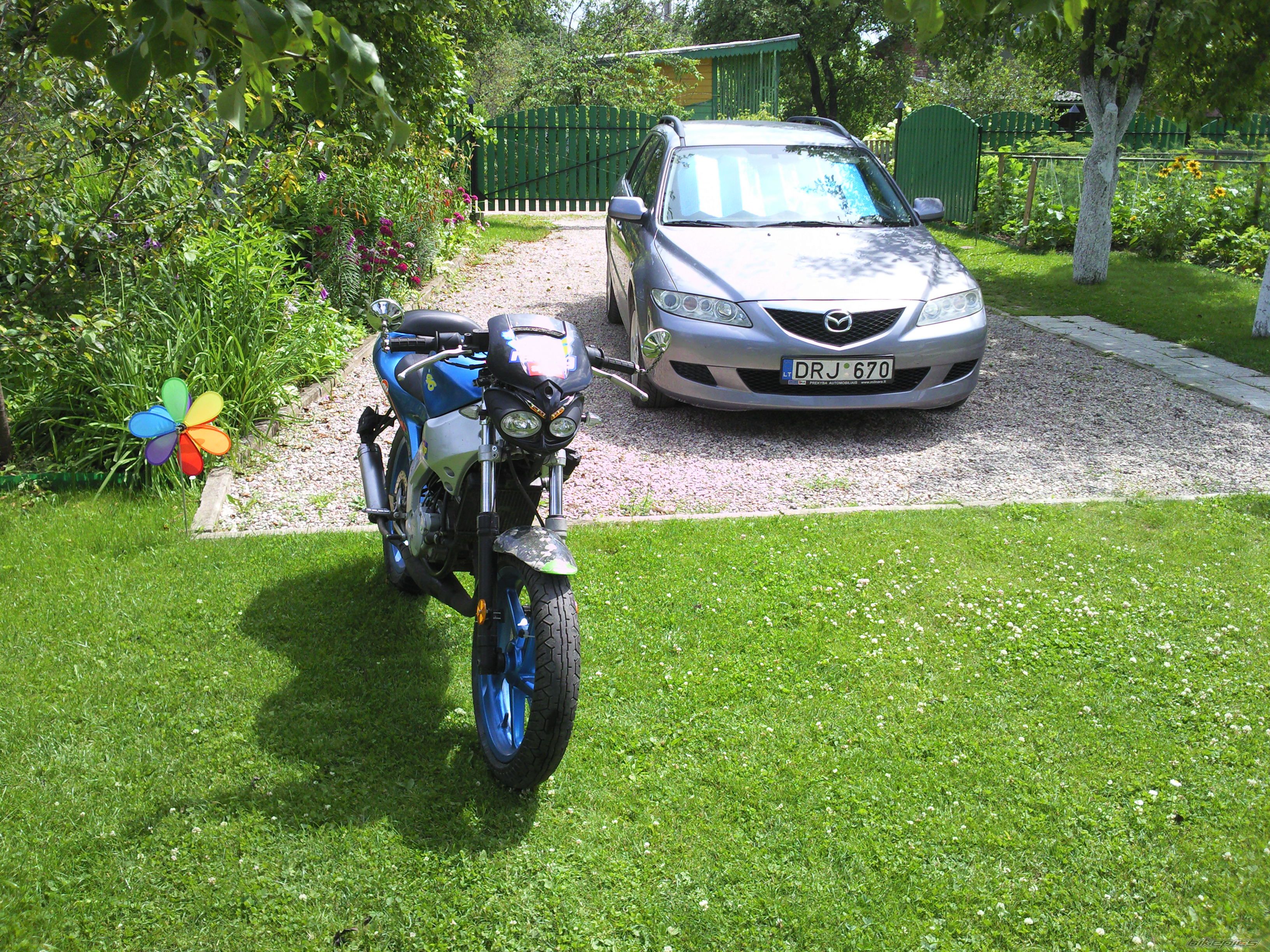 Photo 2036294