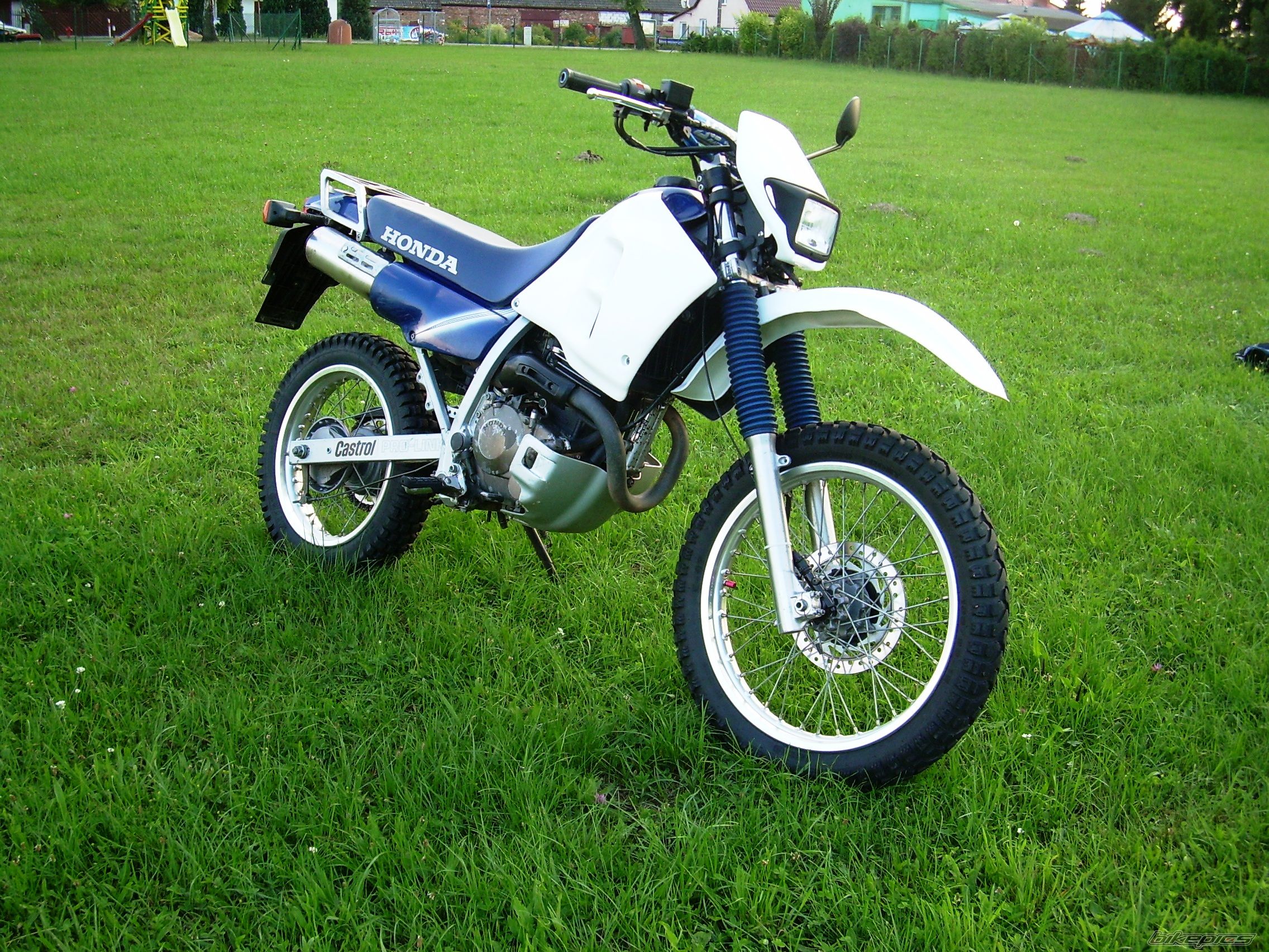 Photo 2036325