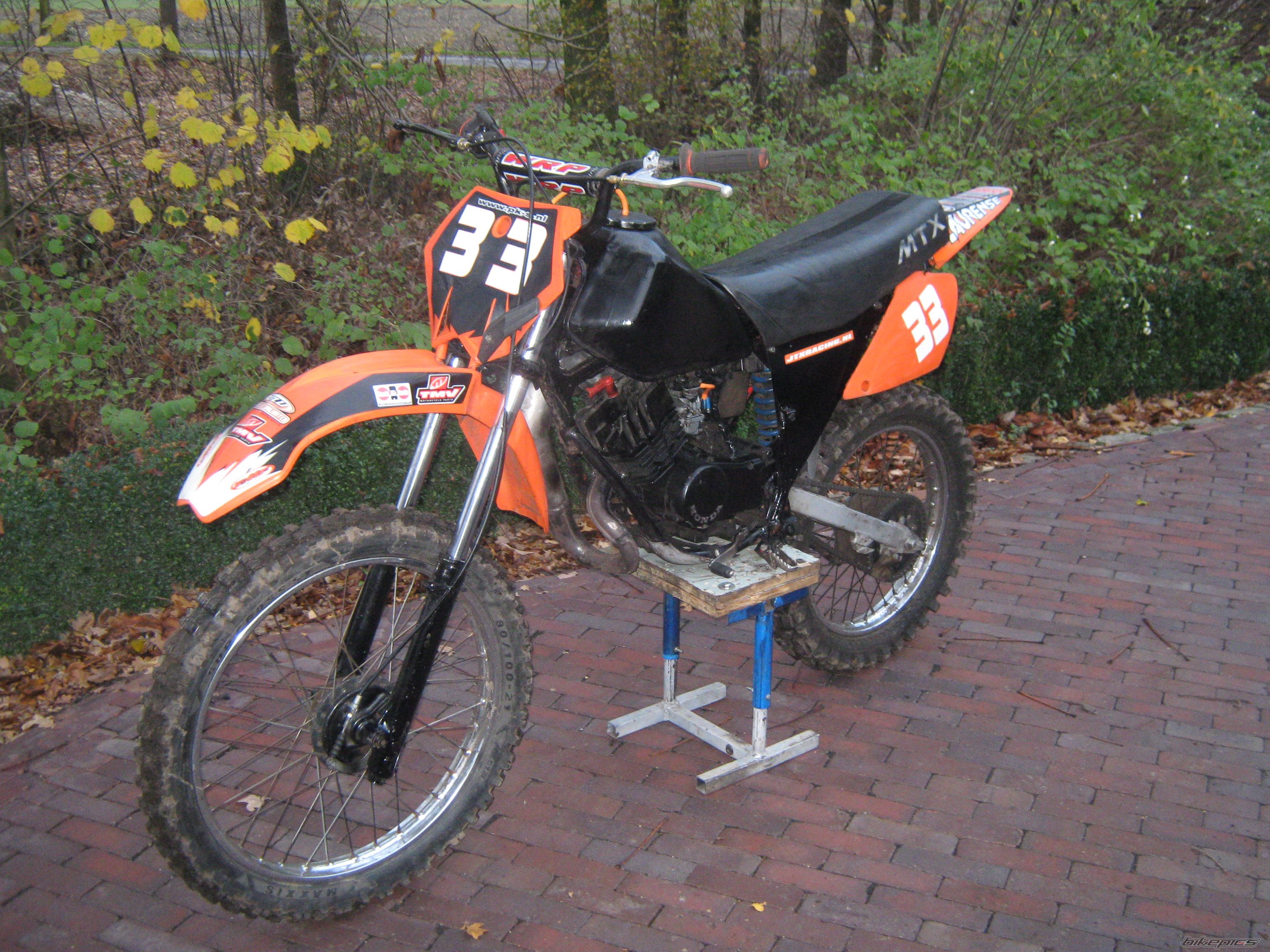 Bike Photo 2036374