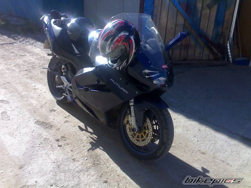 Photo 2037098