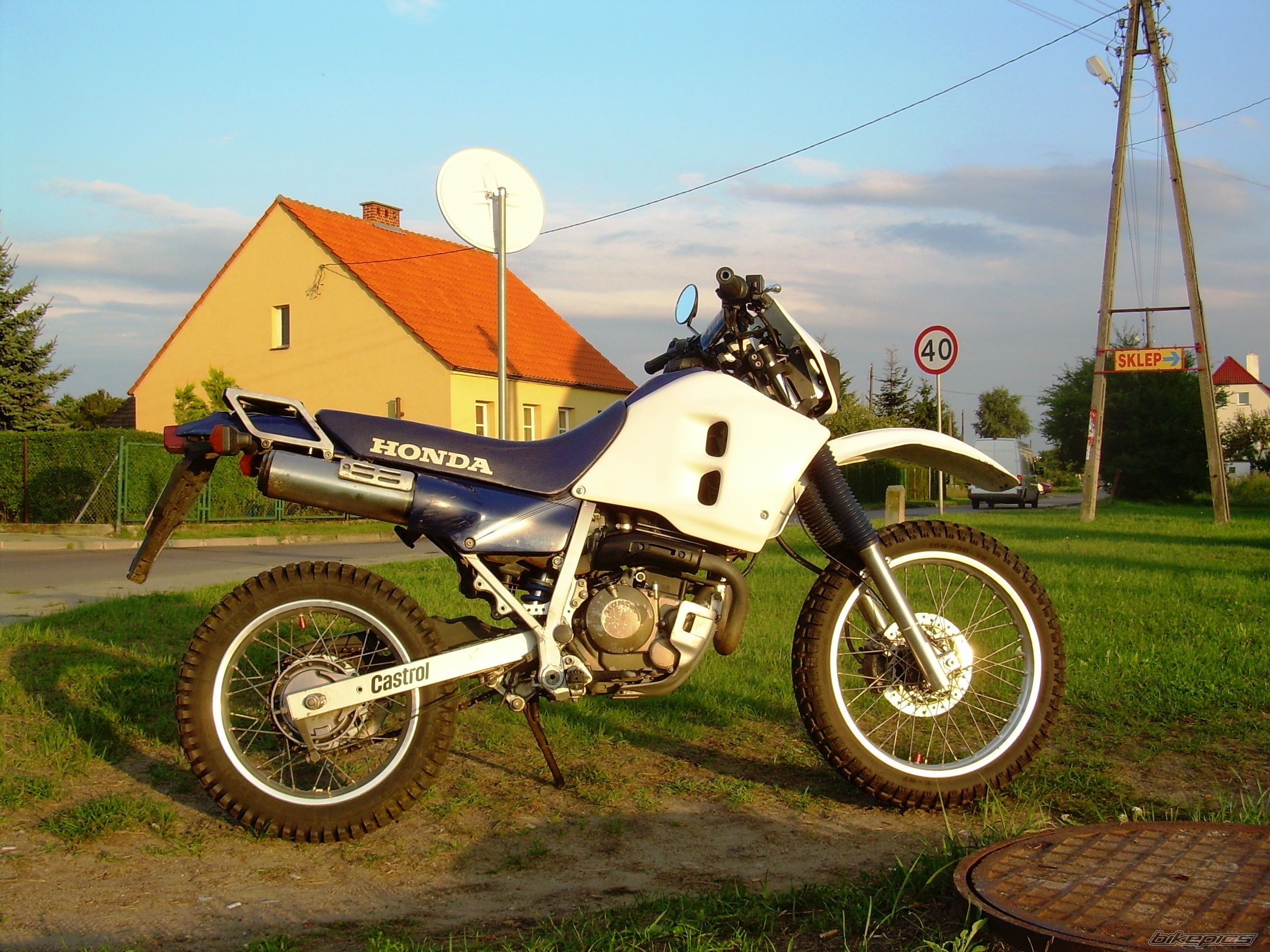 Photo 2037561