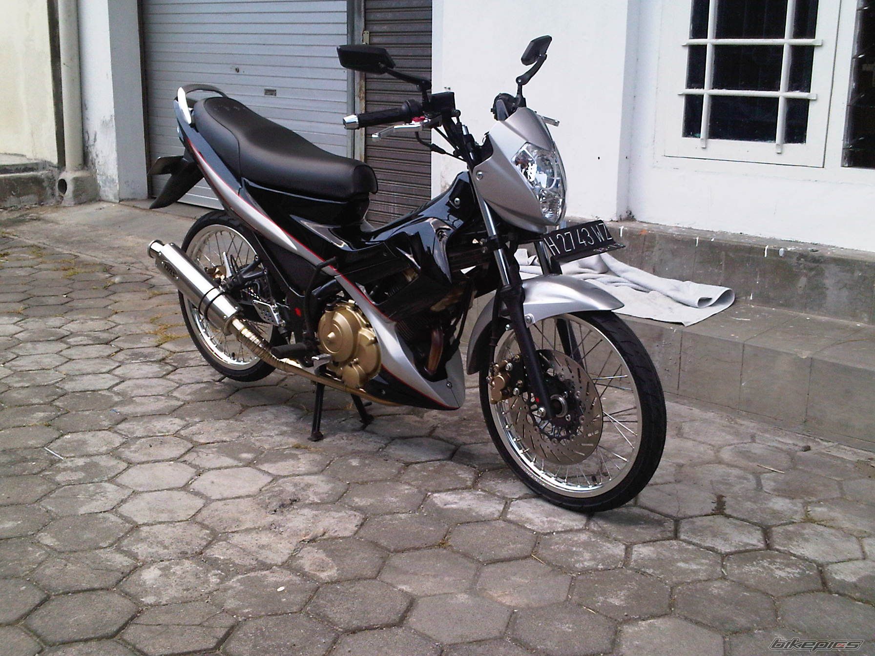 Photo 2037730