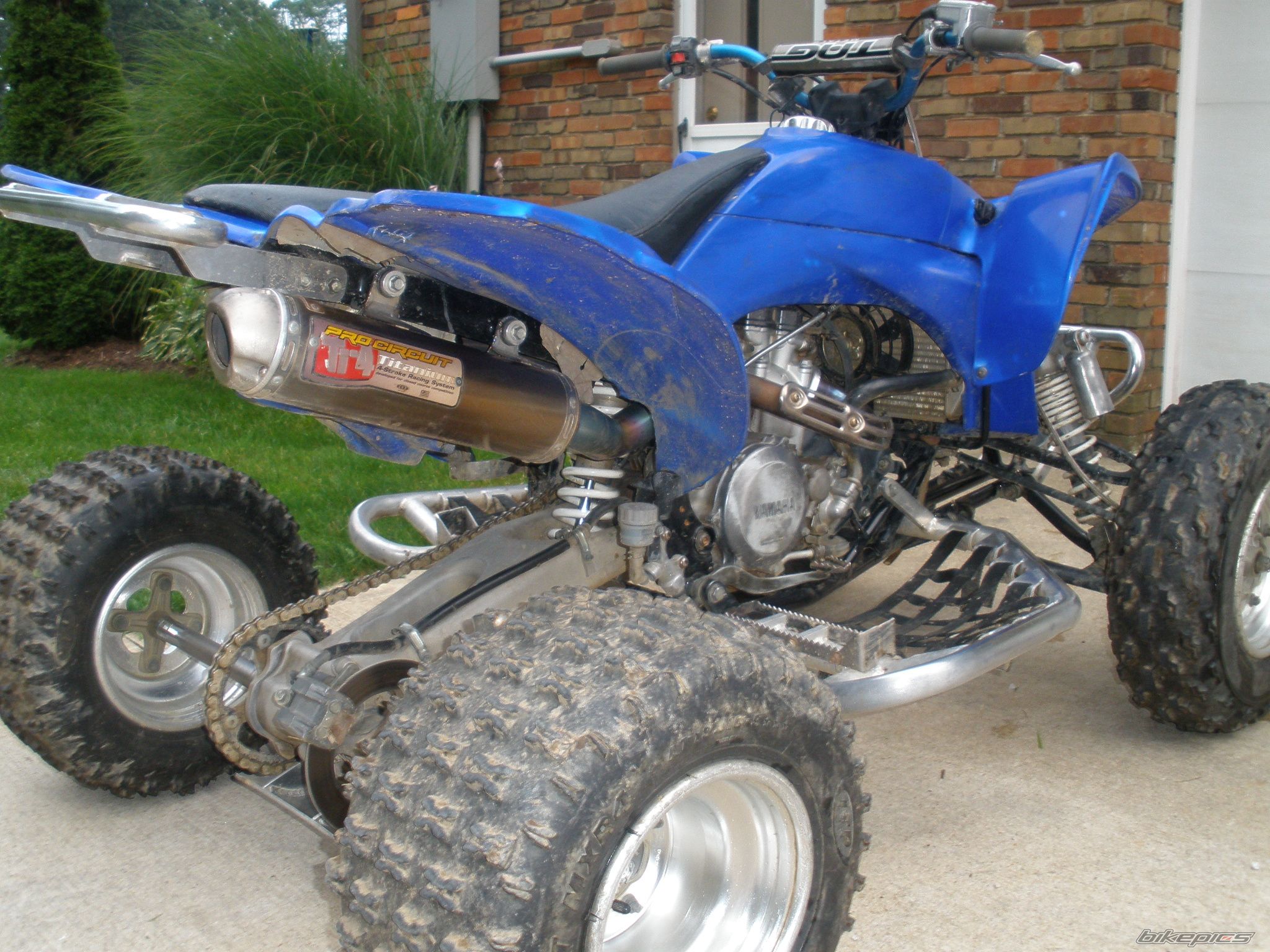 Photo 2038246