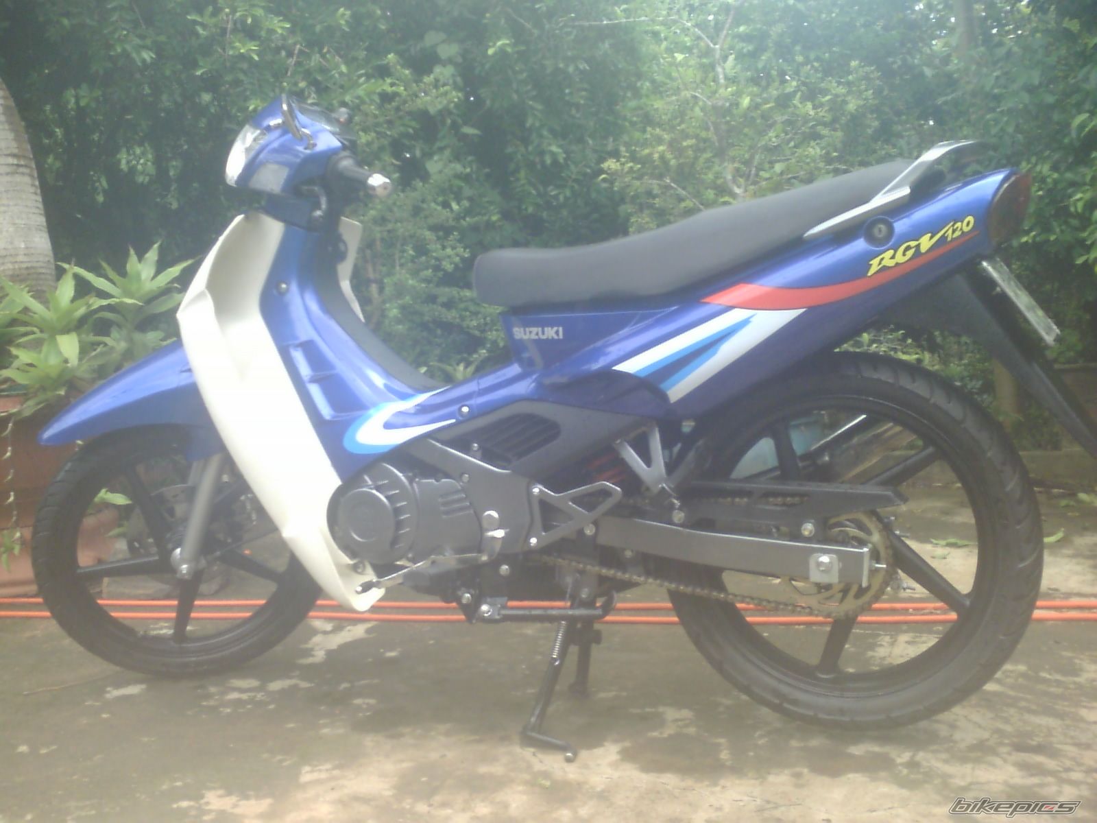 Photo 2038254
