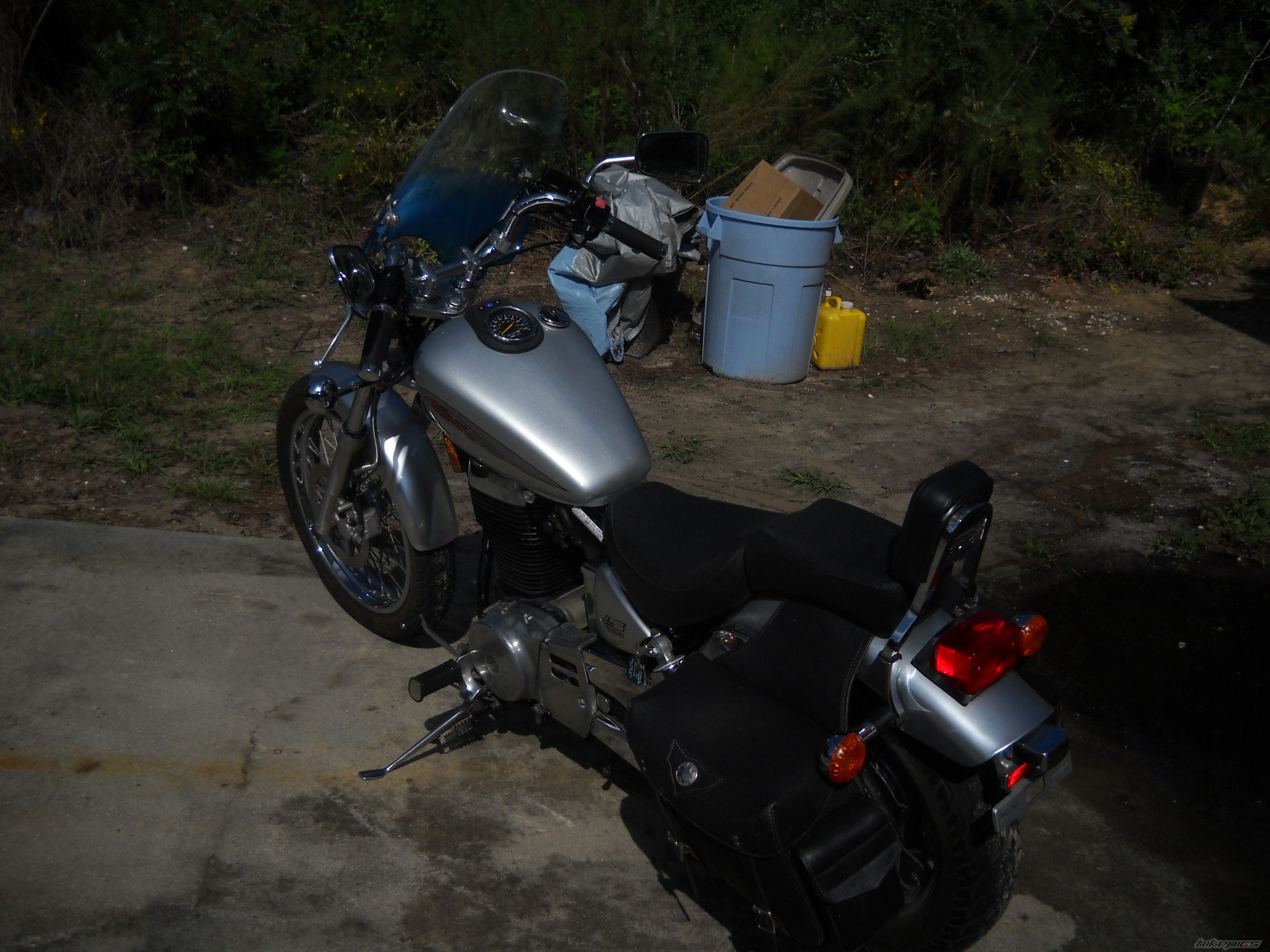 Photo 2038447