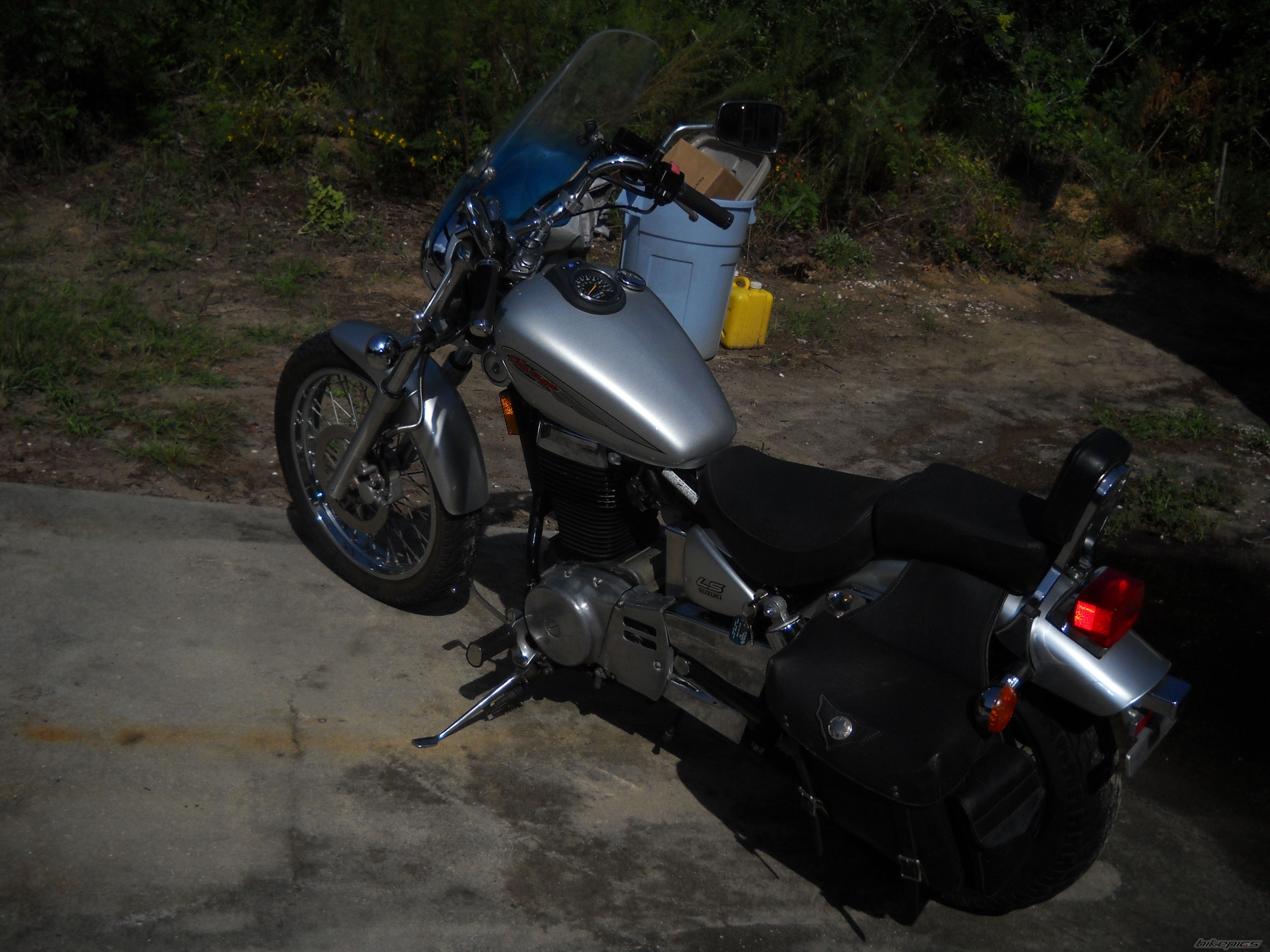 Photo 2038450