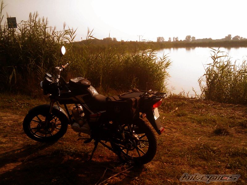 Photo 2038456