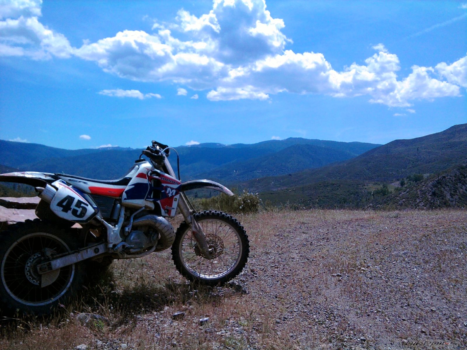 Photo 2038682