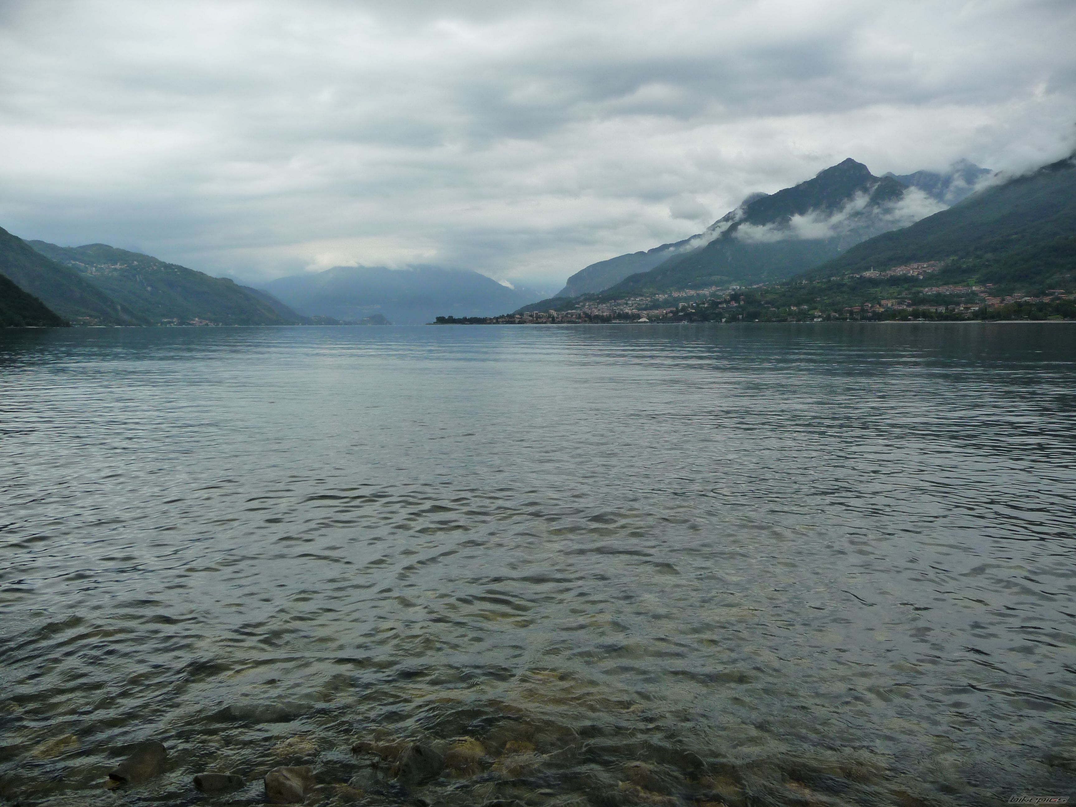Photo 2039076