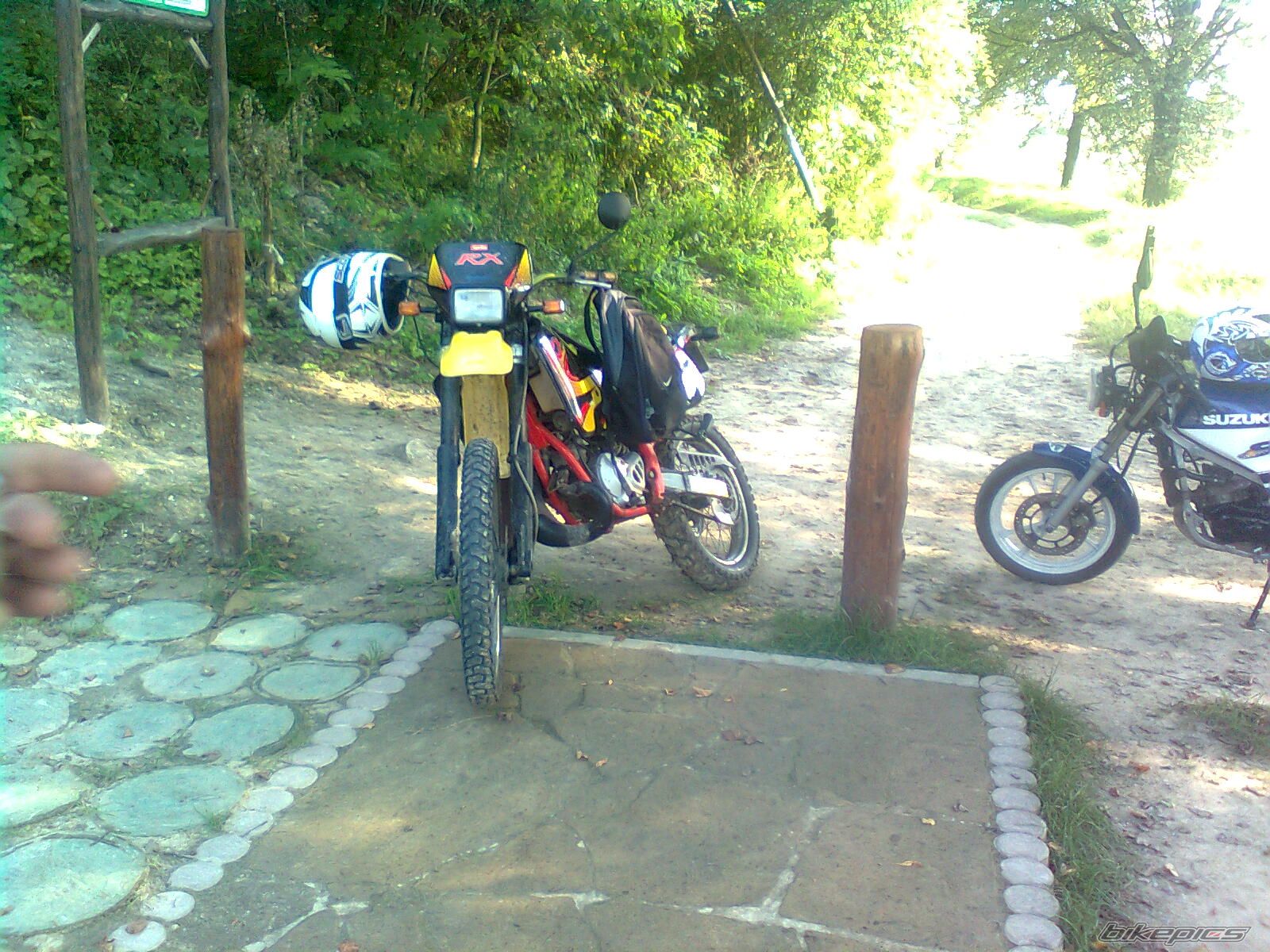 Photo 2039137