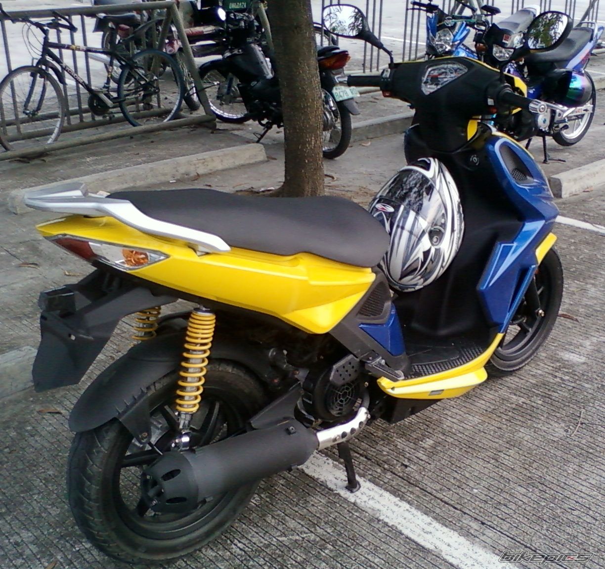 Photo 2039223