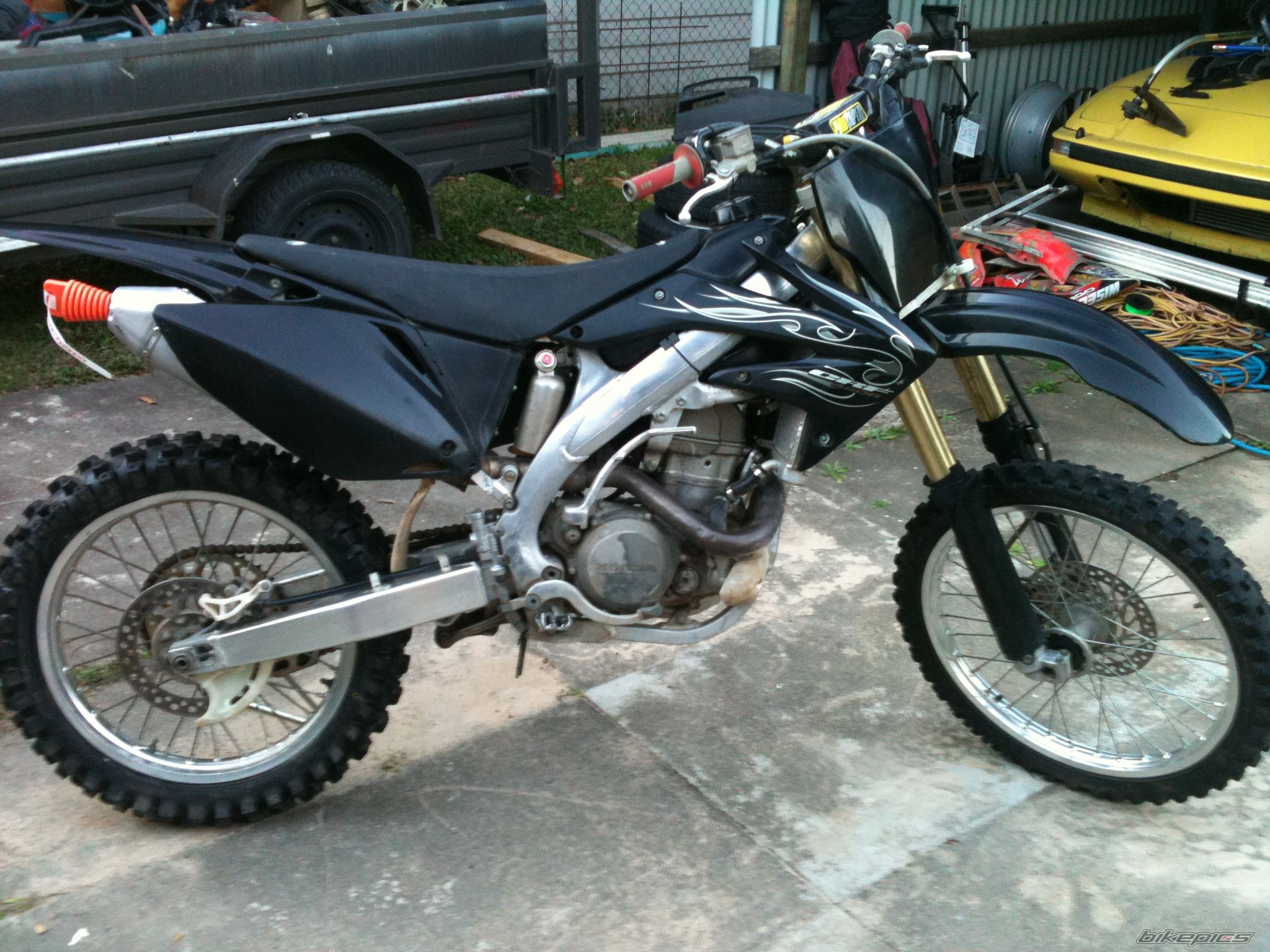 Photo 2039249