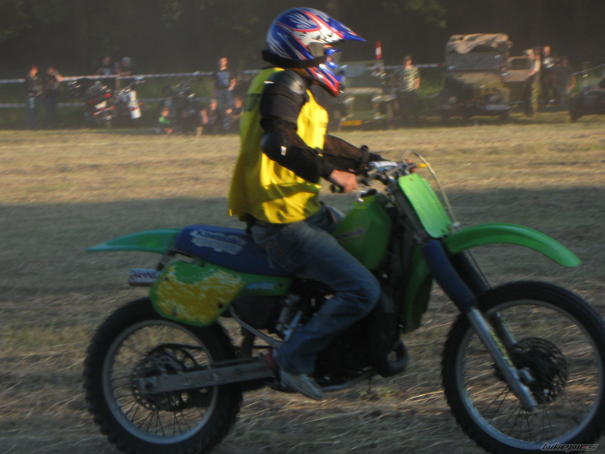 Photo 2039382
