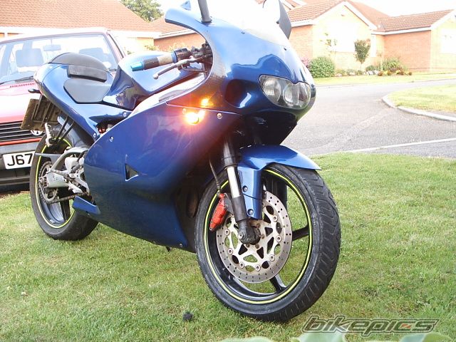 Photo 2039464