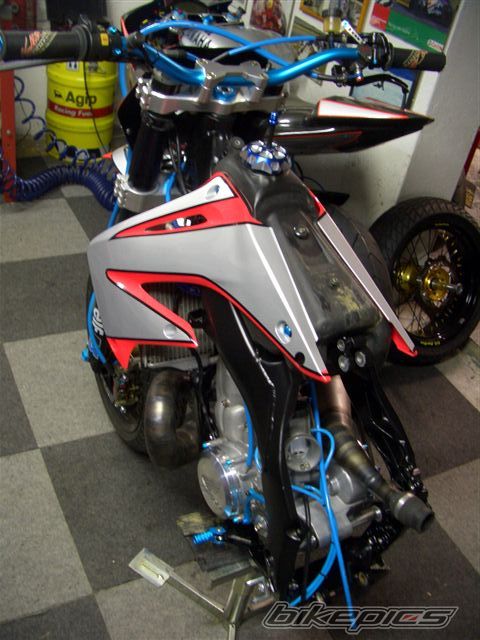 Photo 2039991