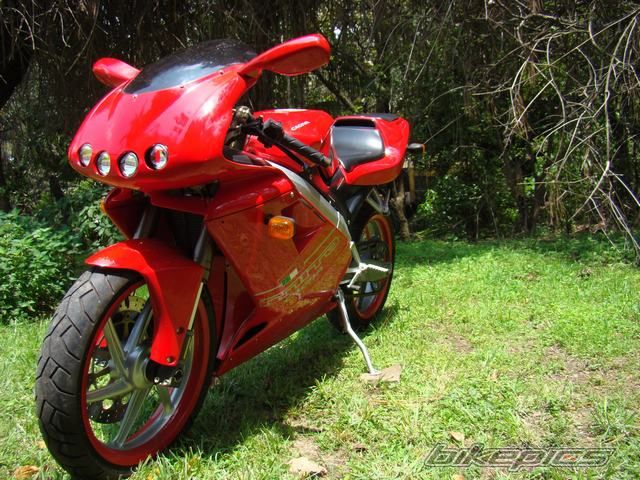 Bike Photo 2040095