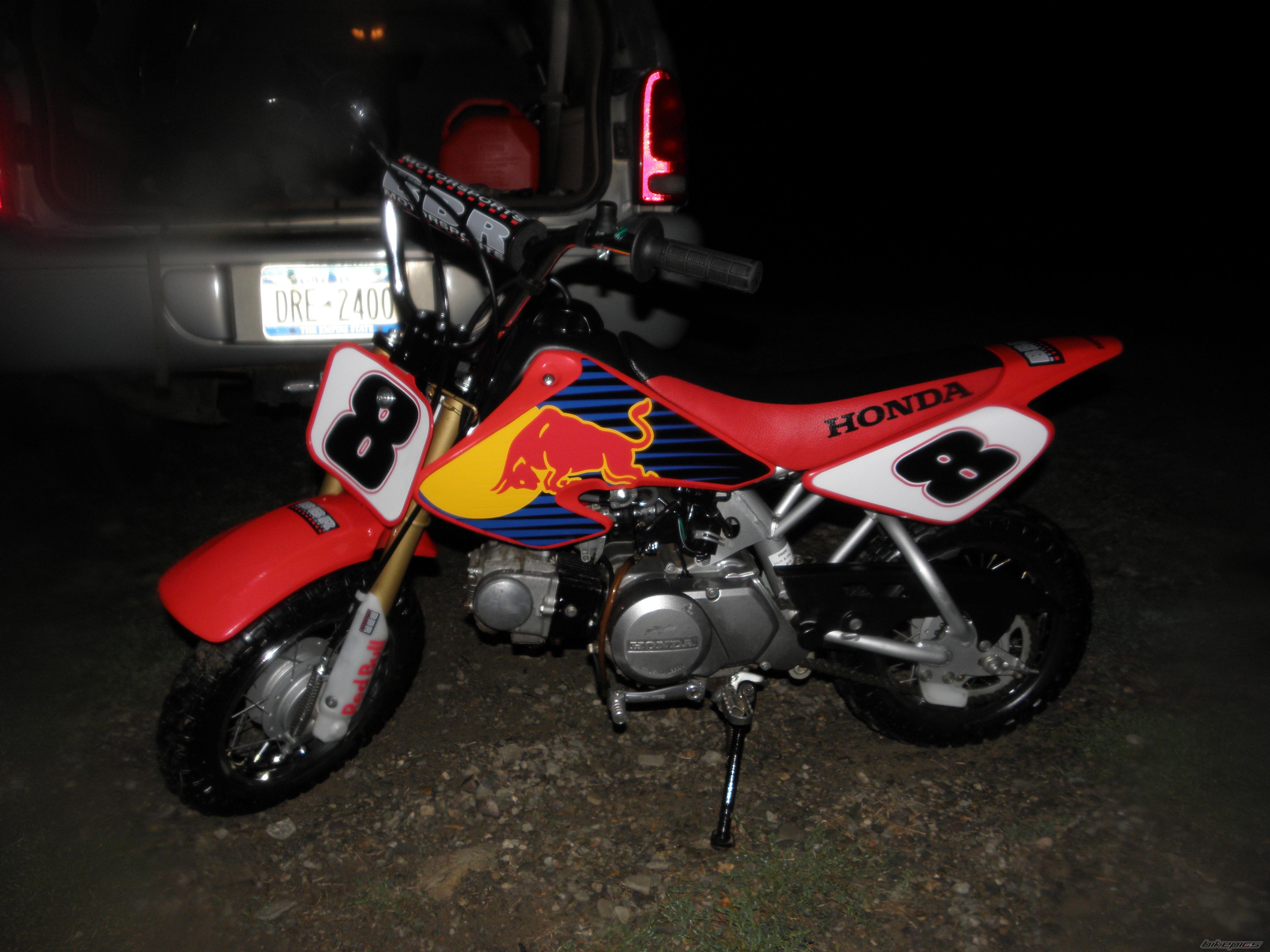 Photo 2040355