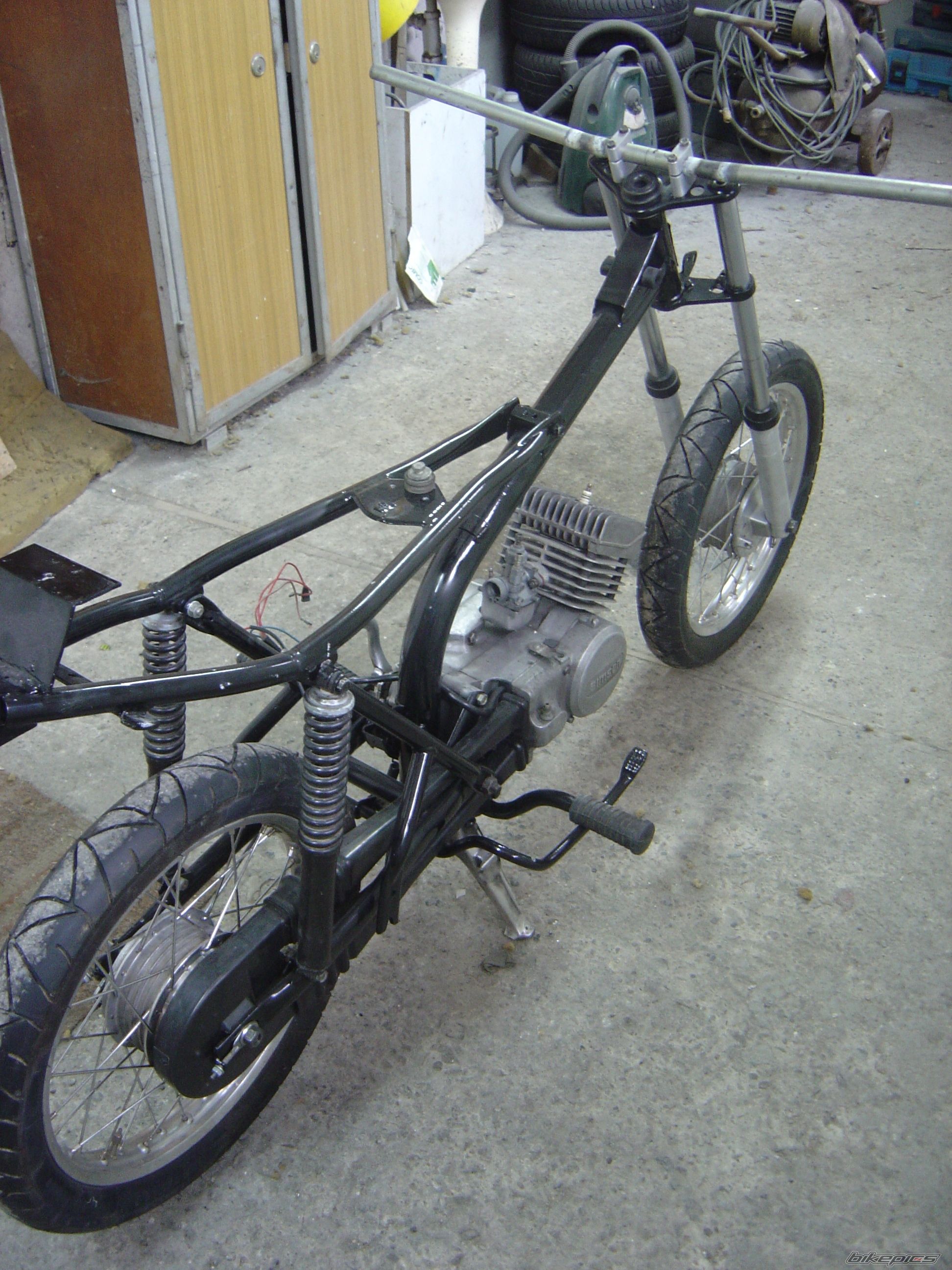 Photo 2040945