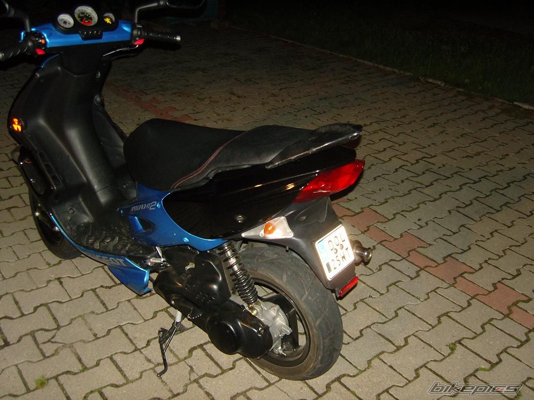 Photo 2040991