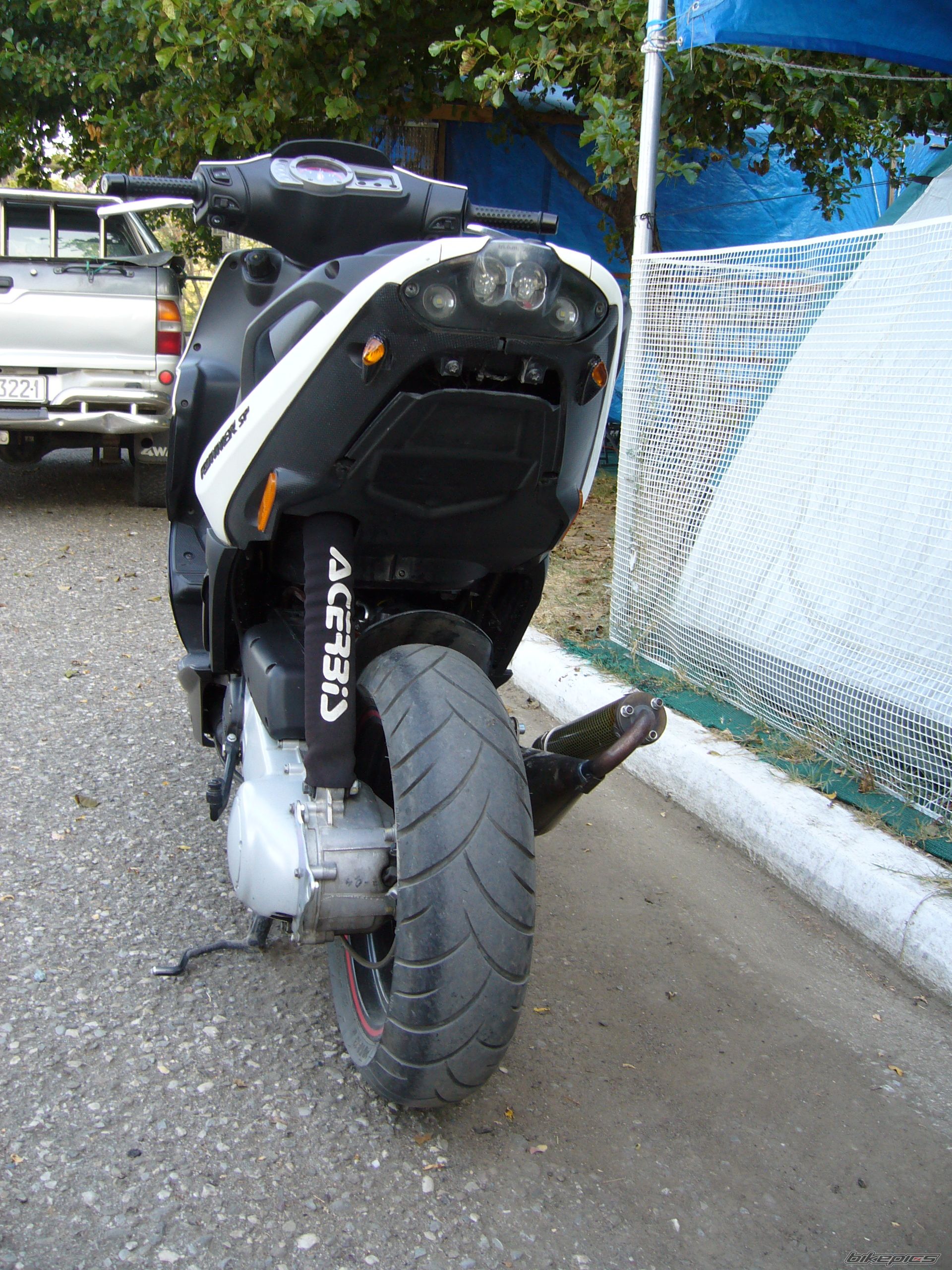 Photo 2041212