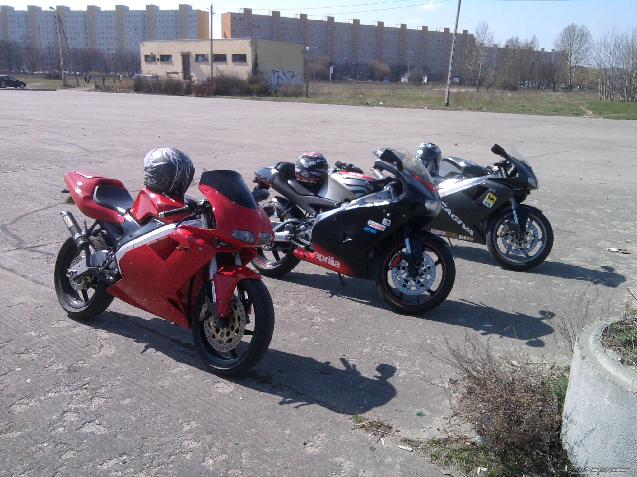 Photo 2041256