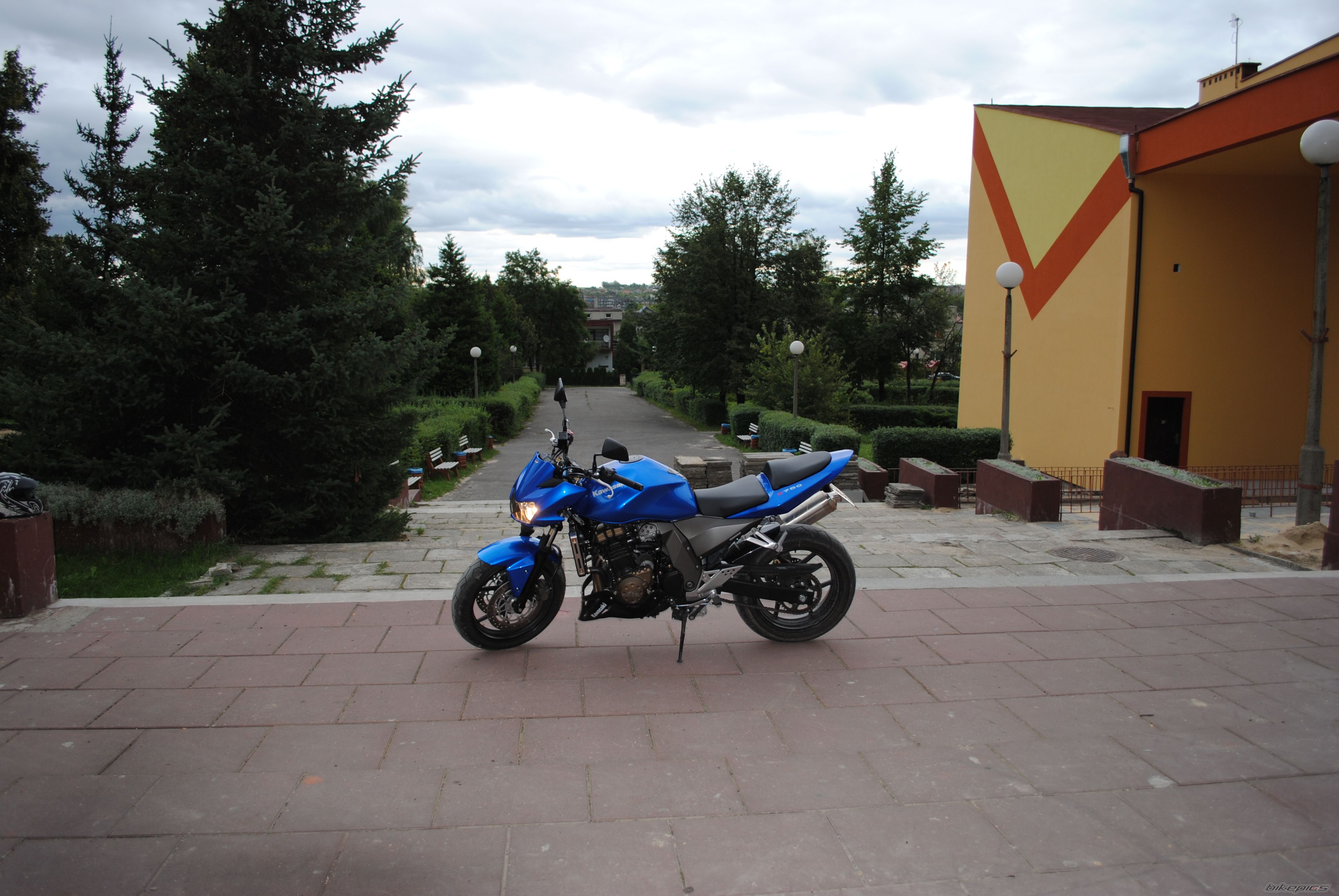 Bike Photo 2041595