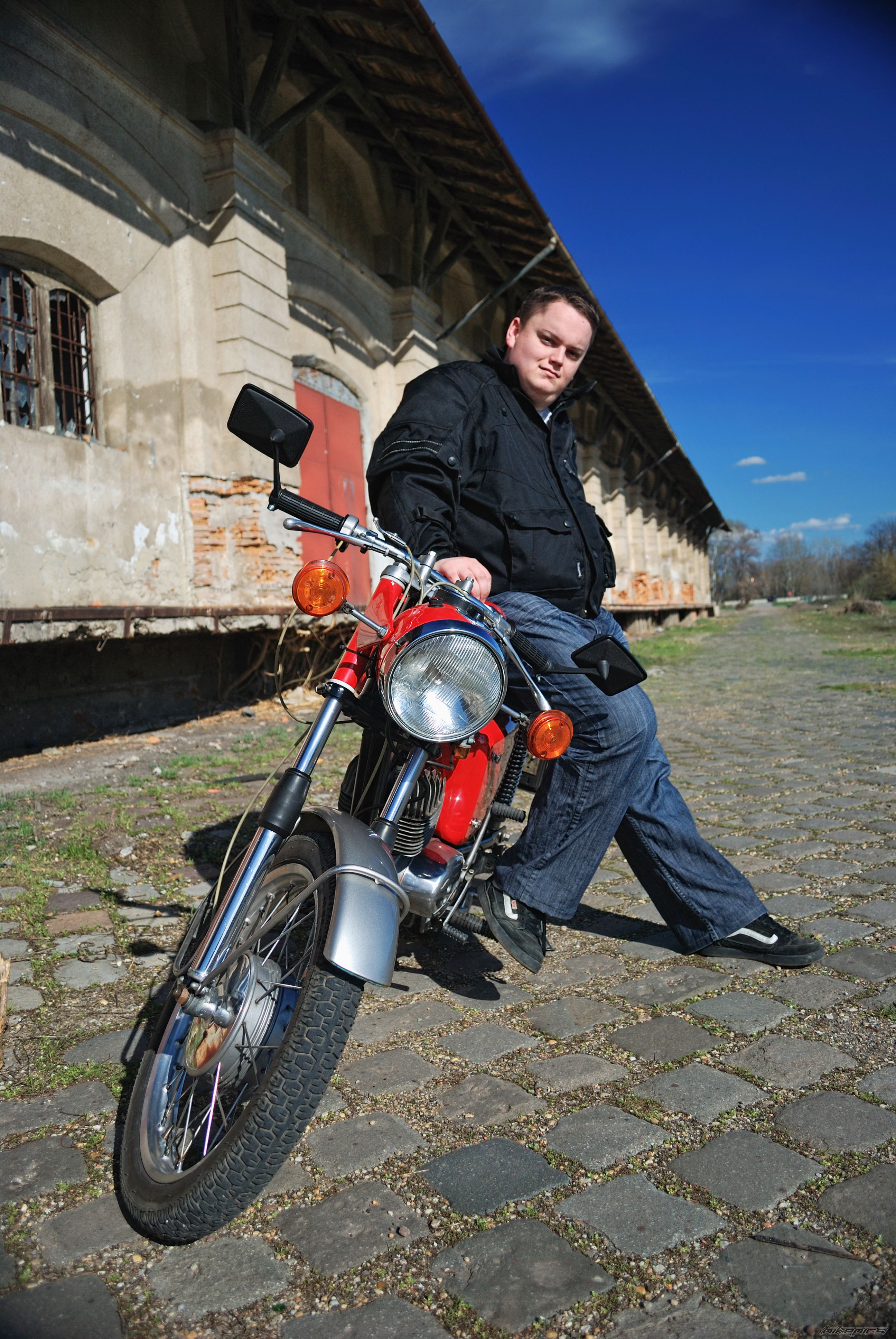 Bike Photo 2041697