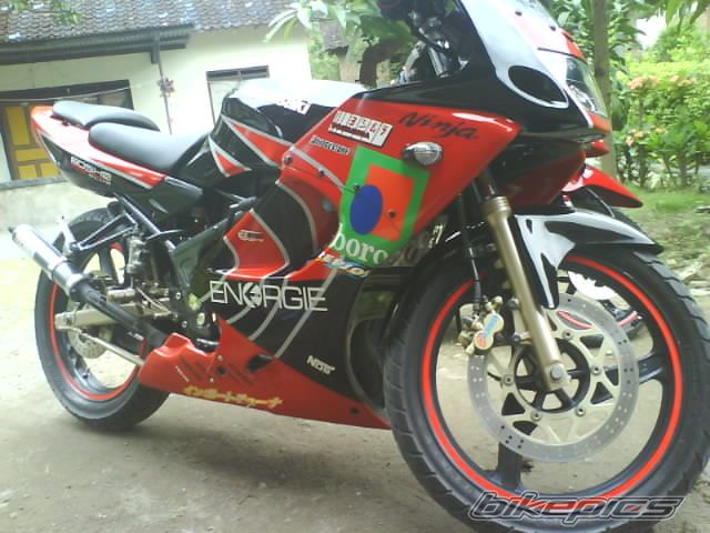 Photo 2042093