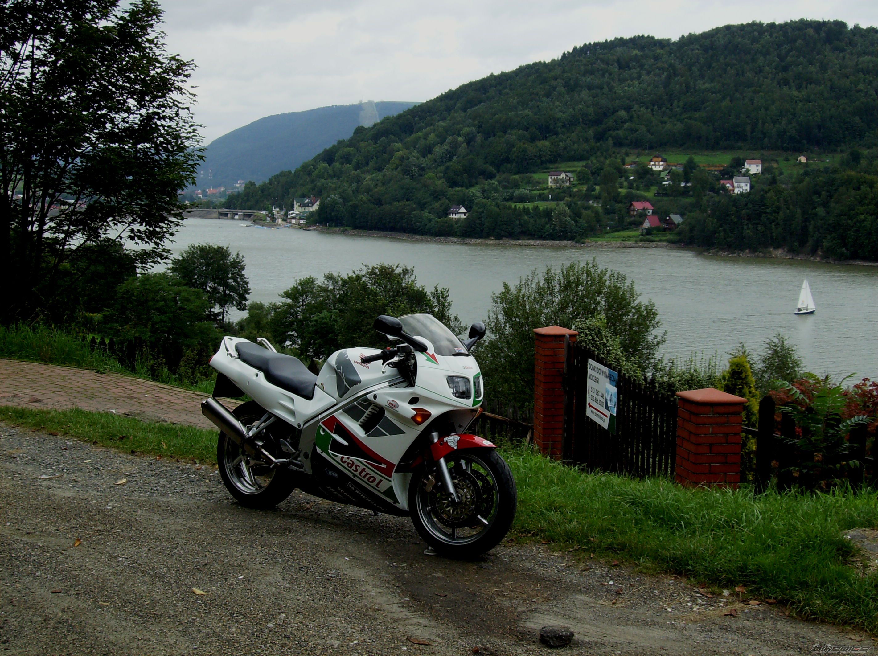 Photo 2042104