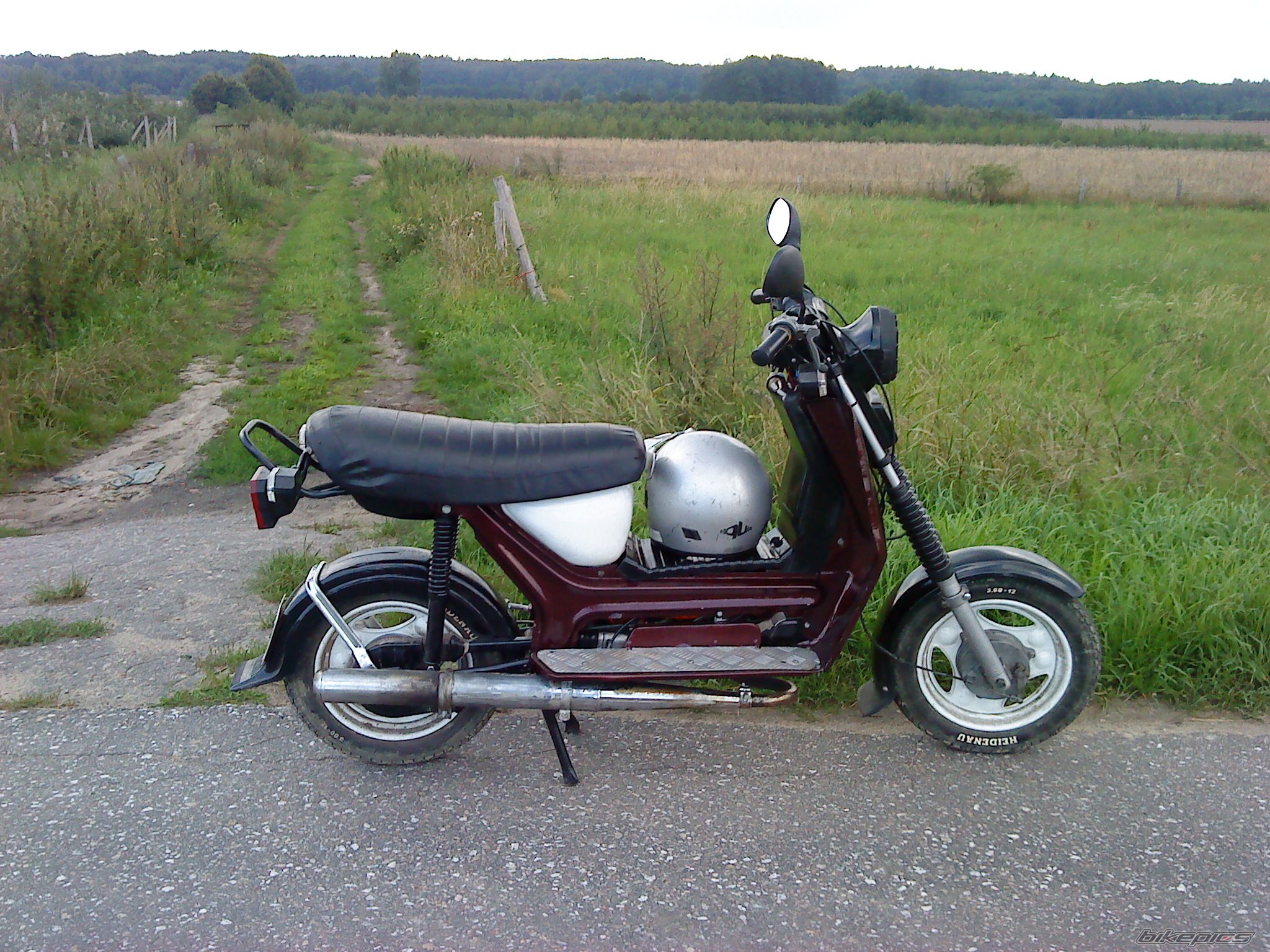 Photo 2042118