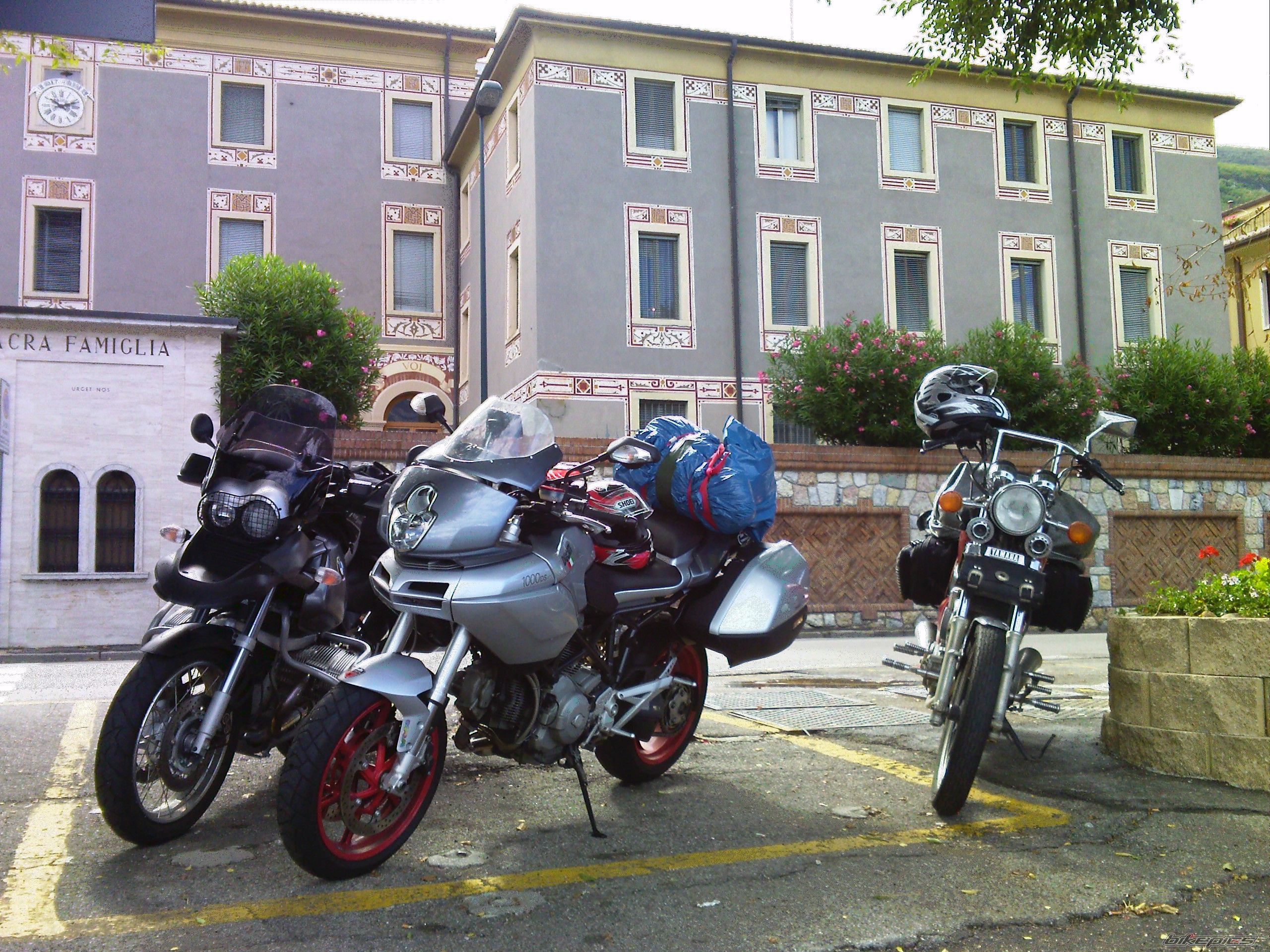 Photo 2042324