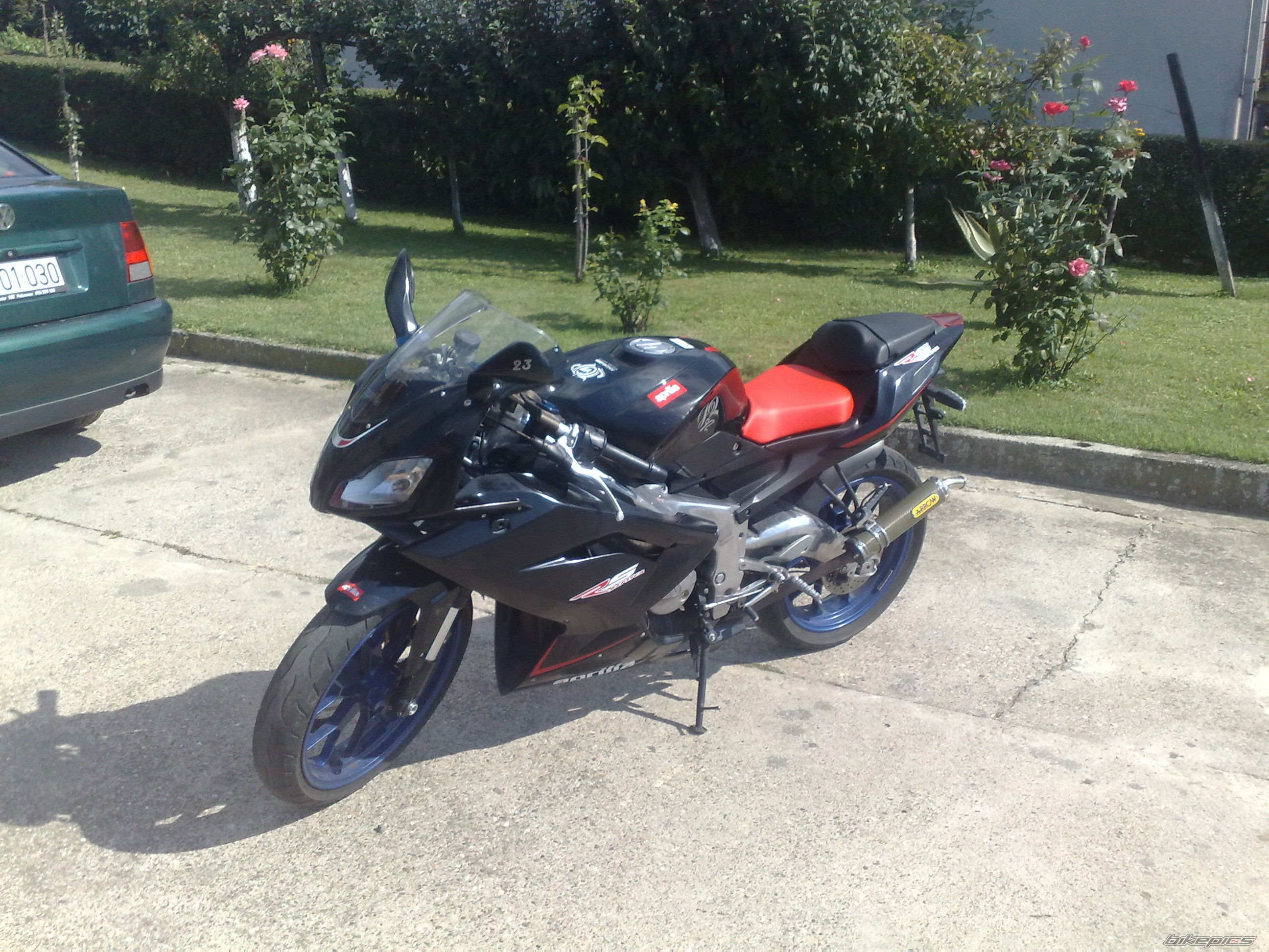 Photo 2042326