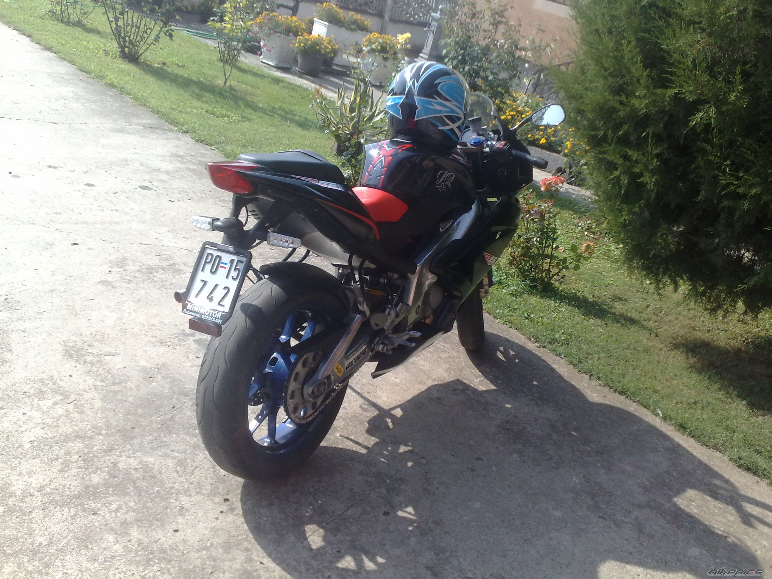 Photo 2042332