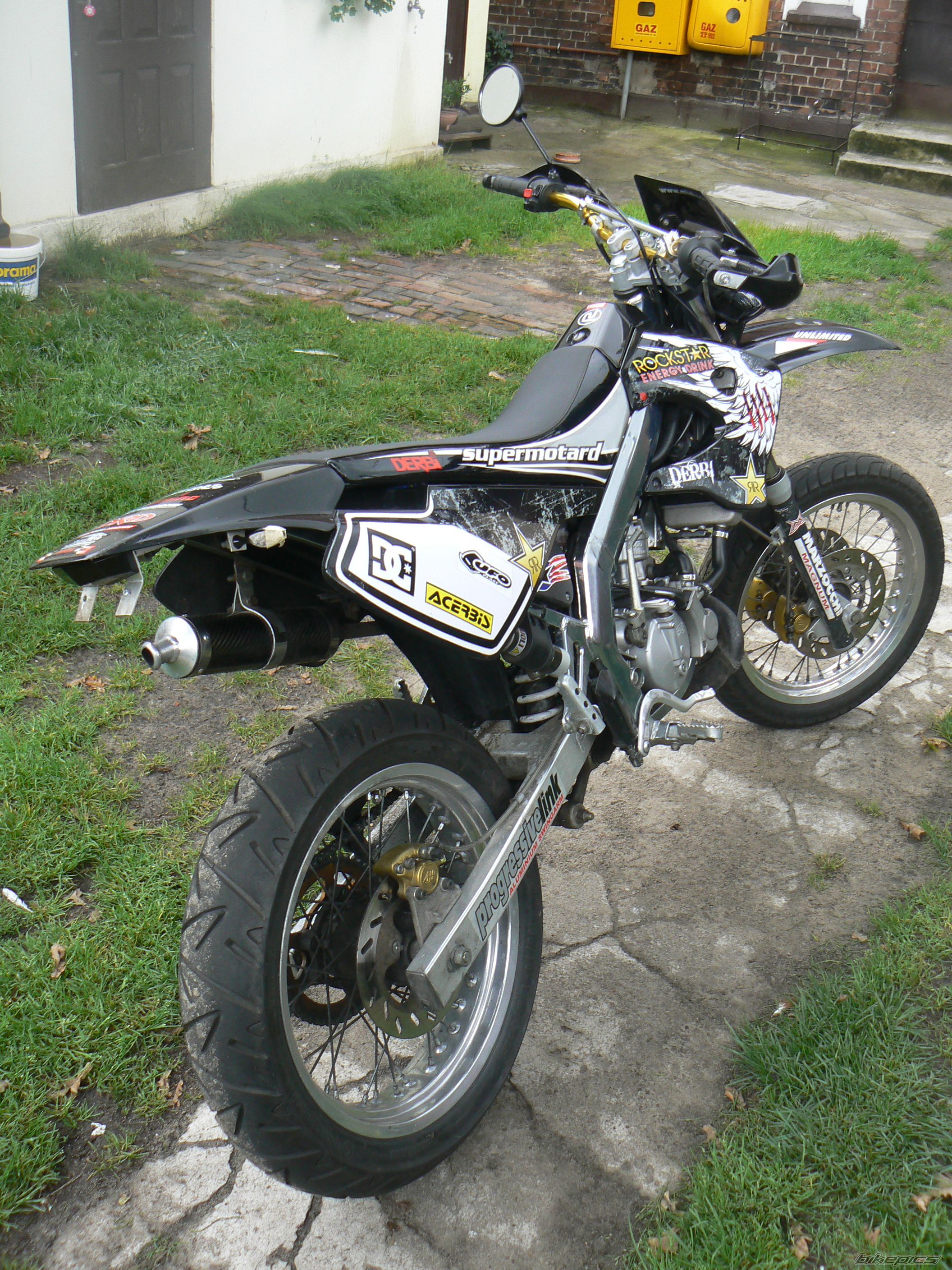 Bike Photo 2042412