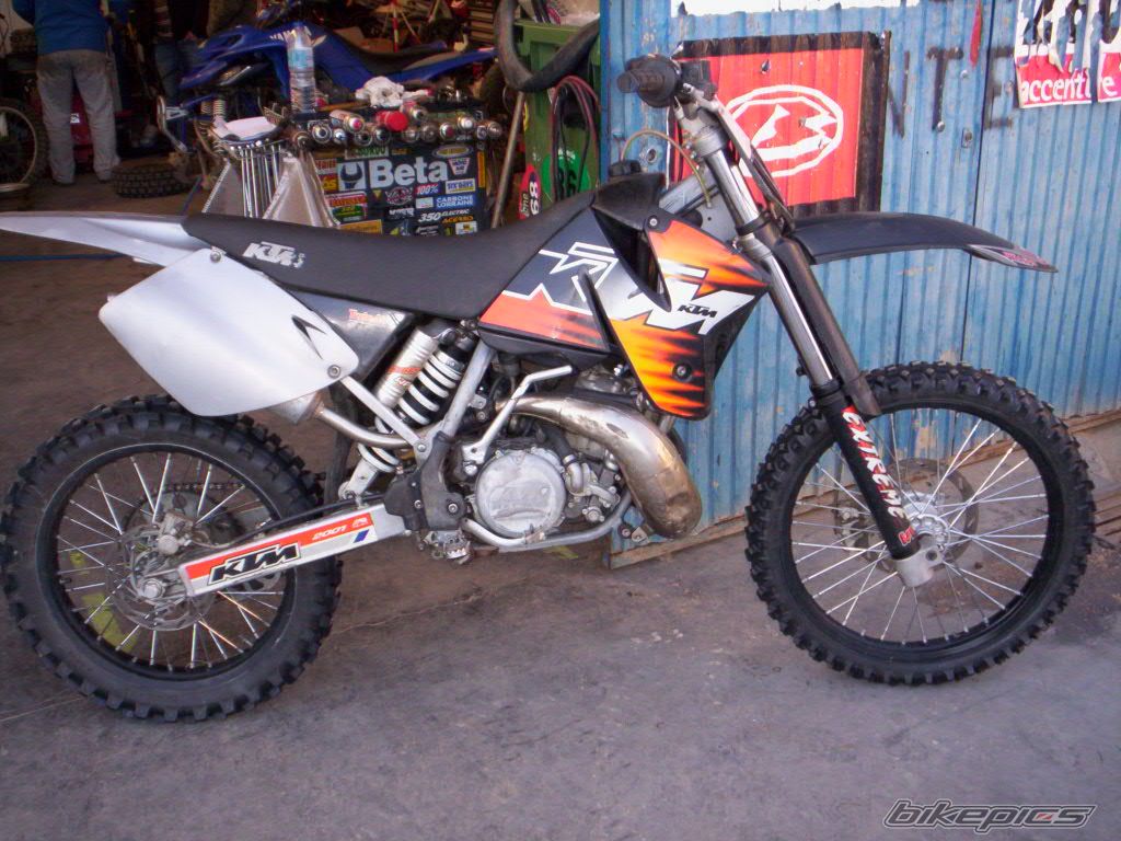 Photo 2042632