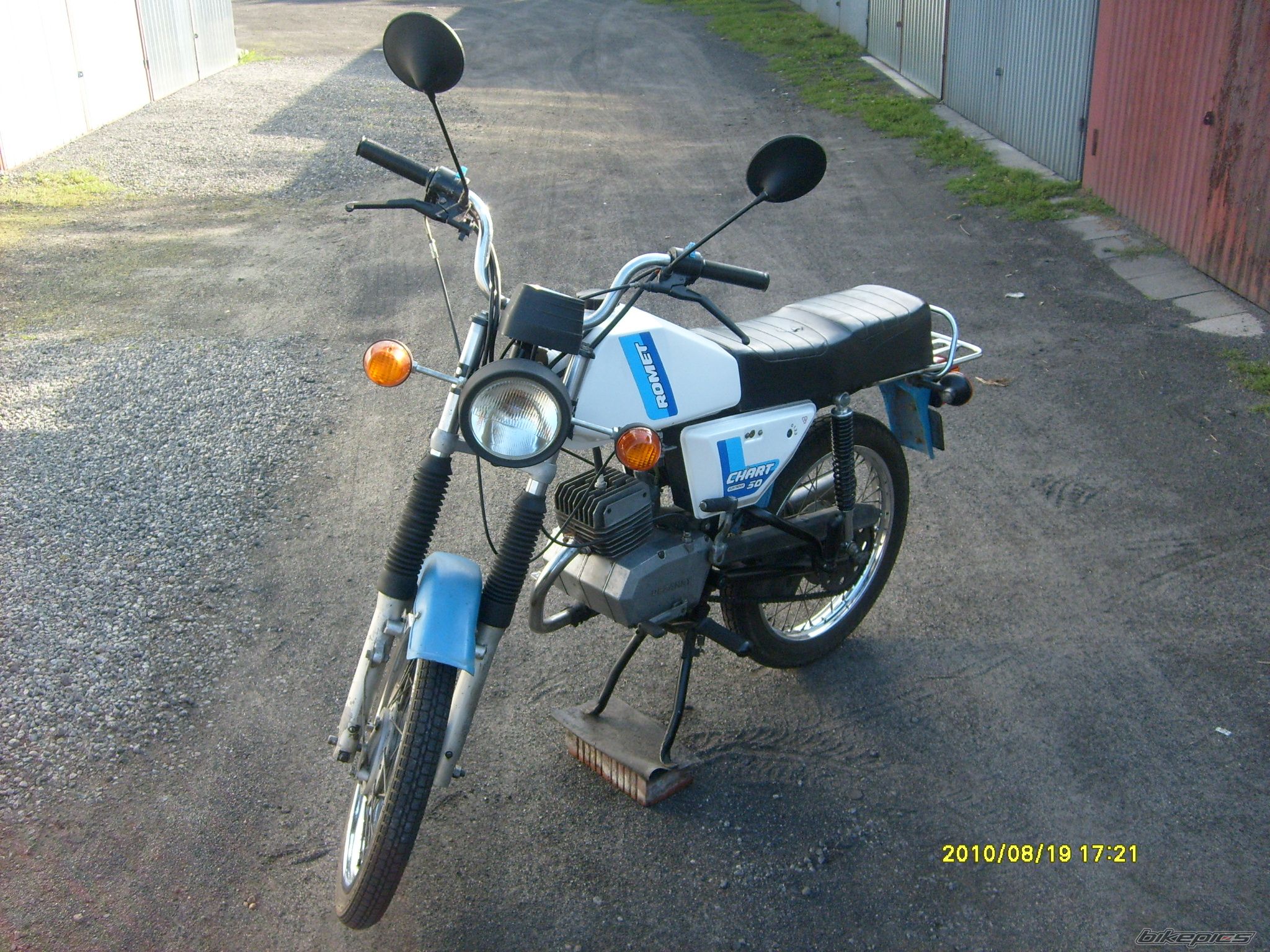 Photo 2042825