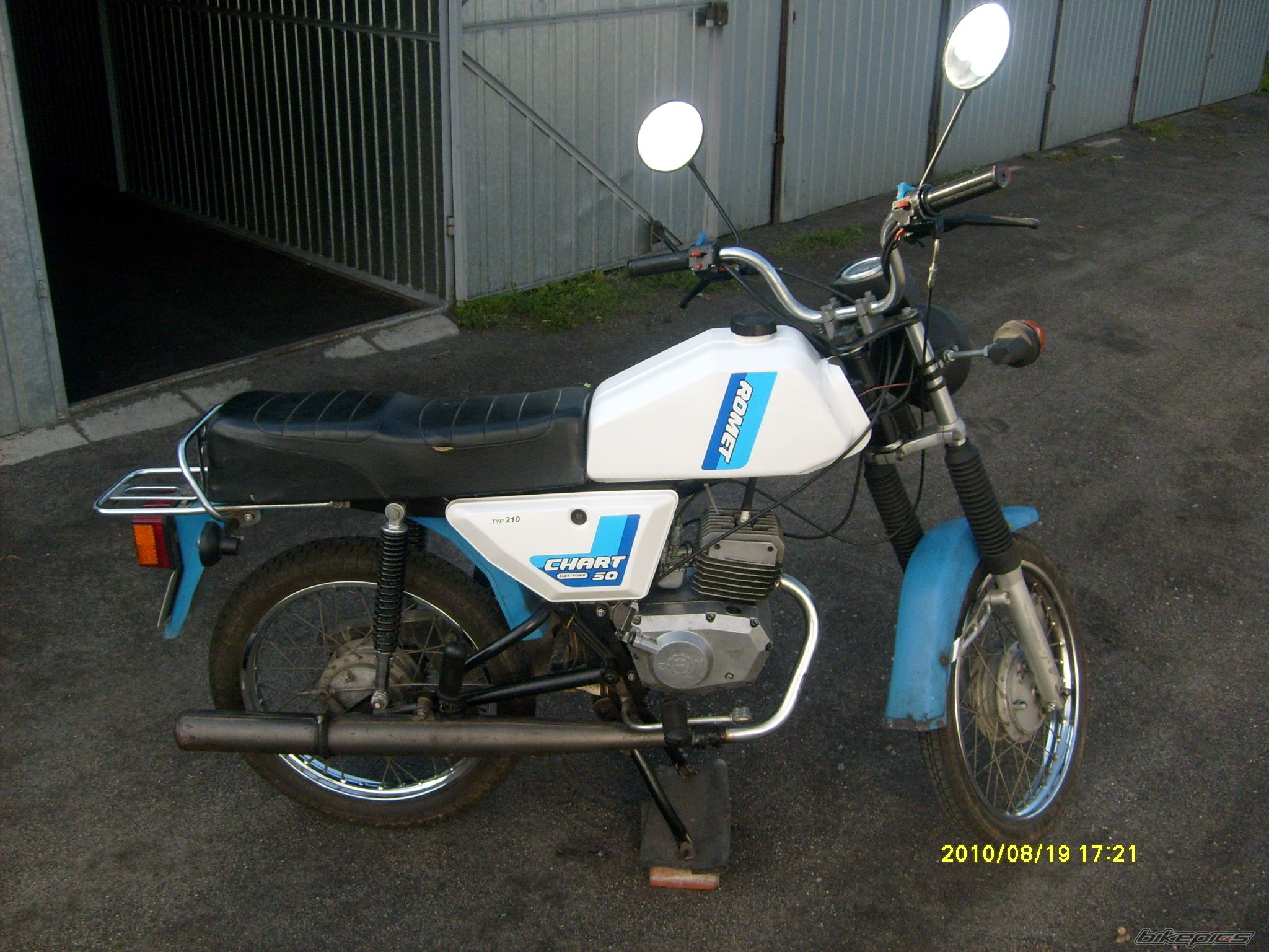 Photo 2042829