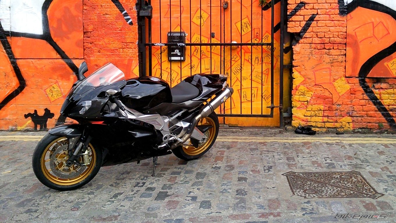 Bike Photo 2042858
