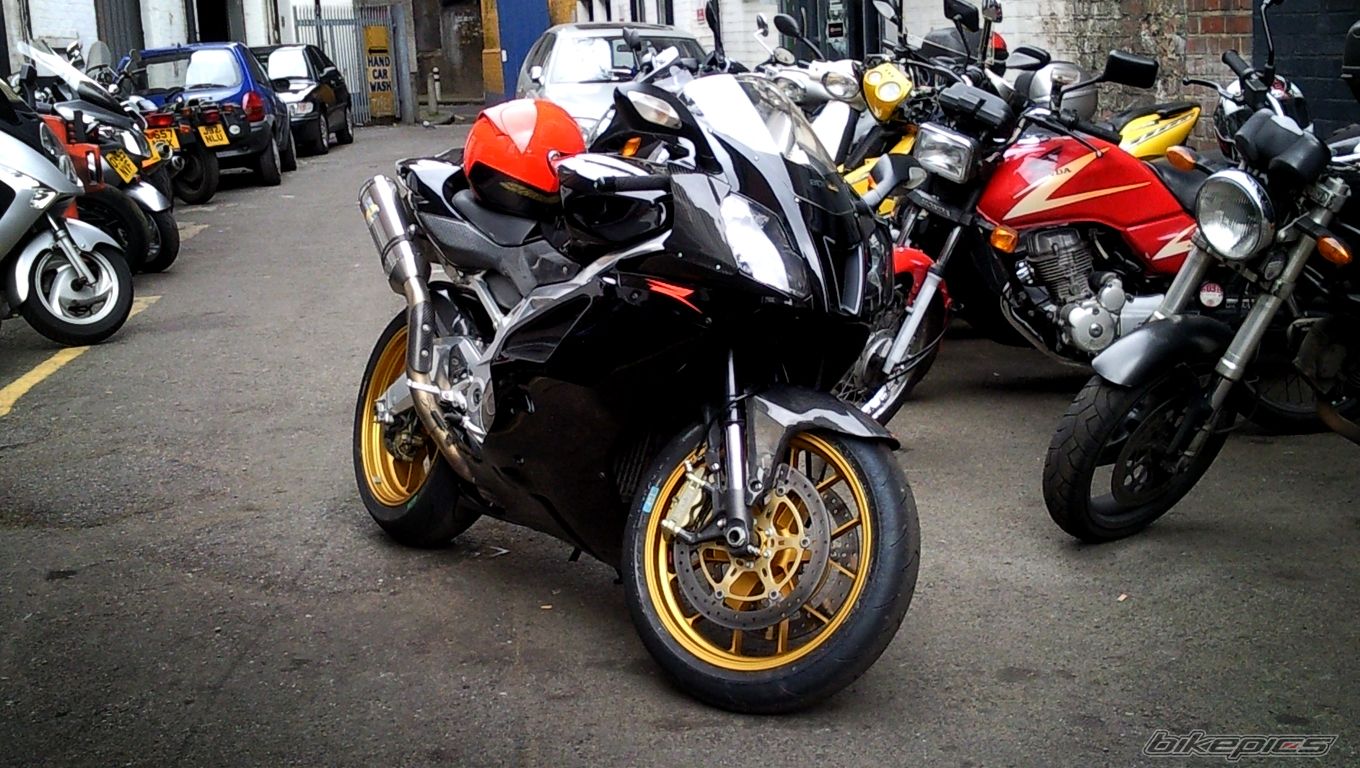 Bike Photo 2042878