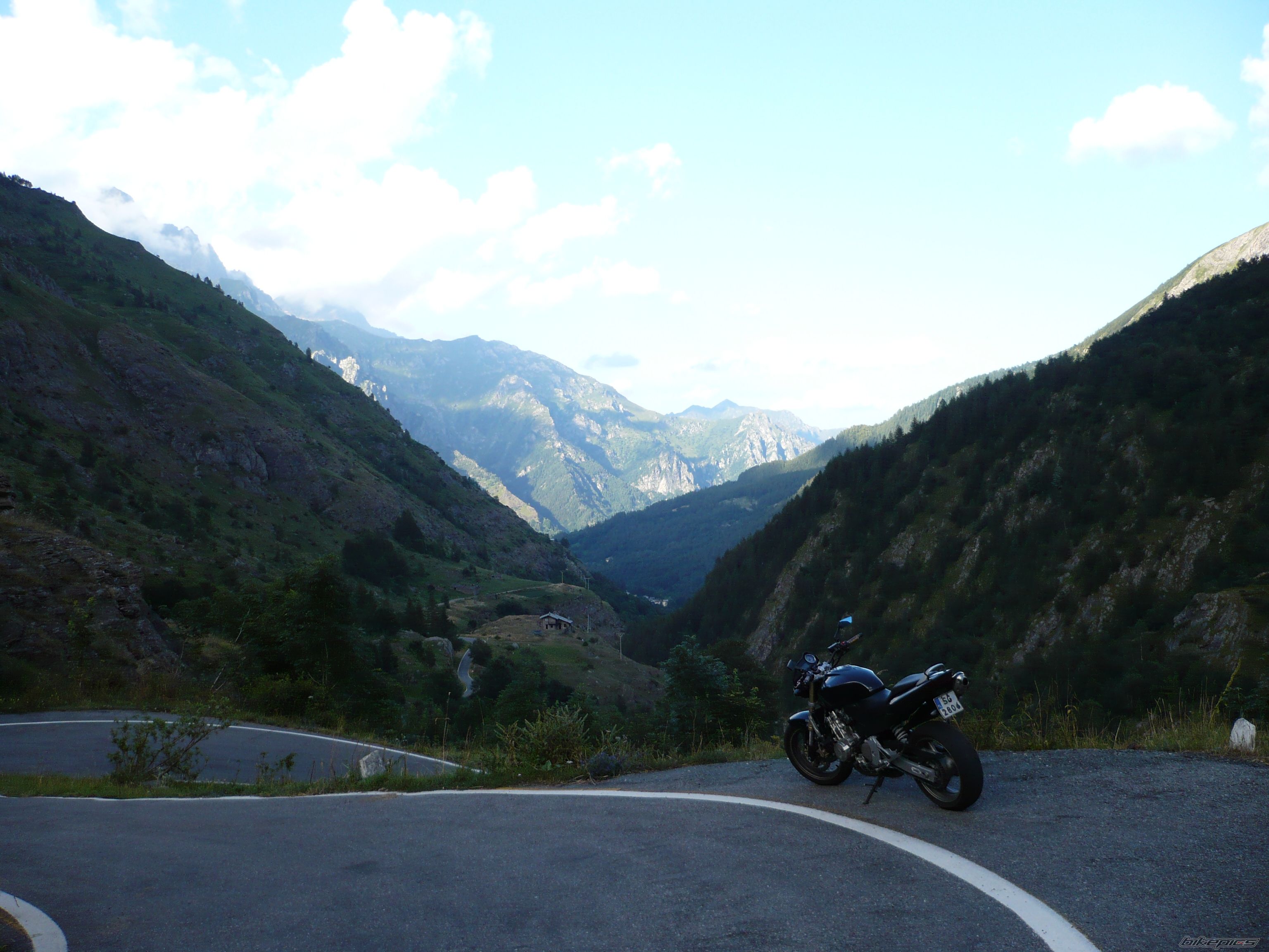 Bike Photo 2042949