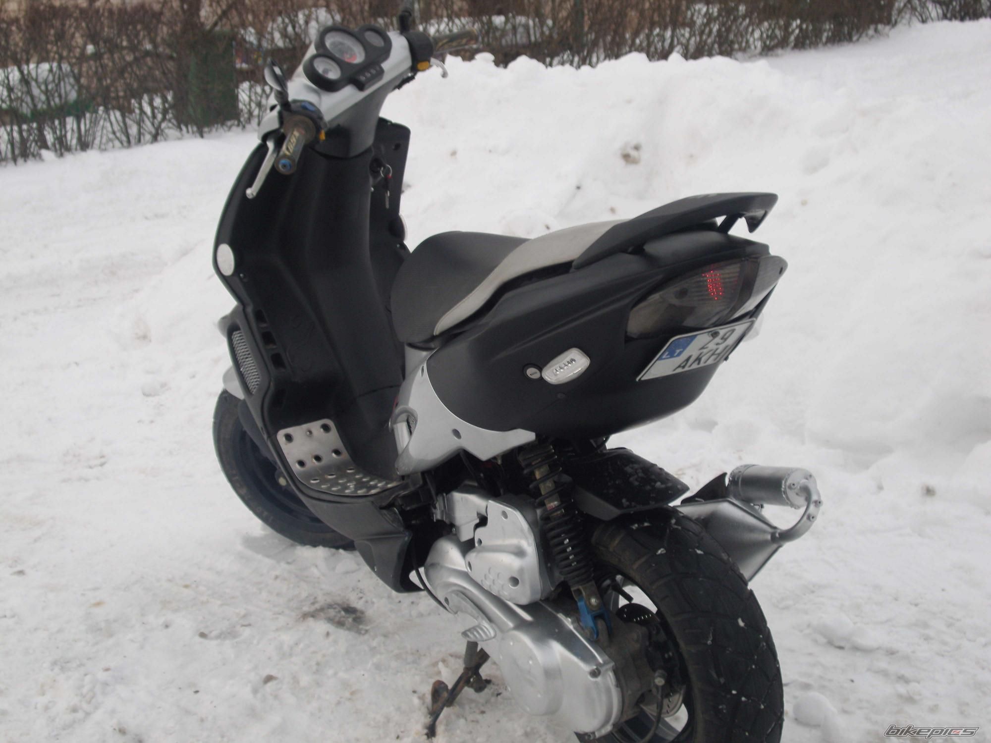 Bike Photo 2042993
