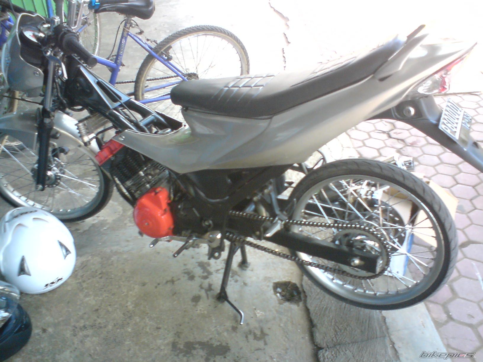 Photo 2043071