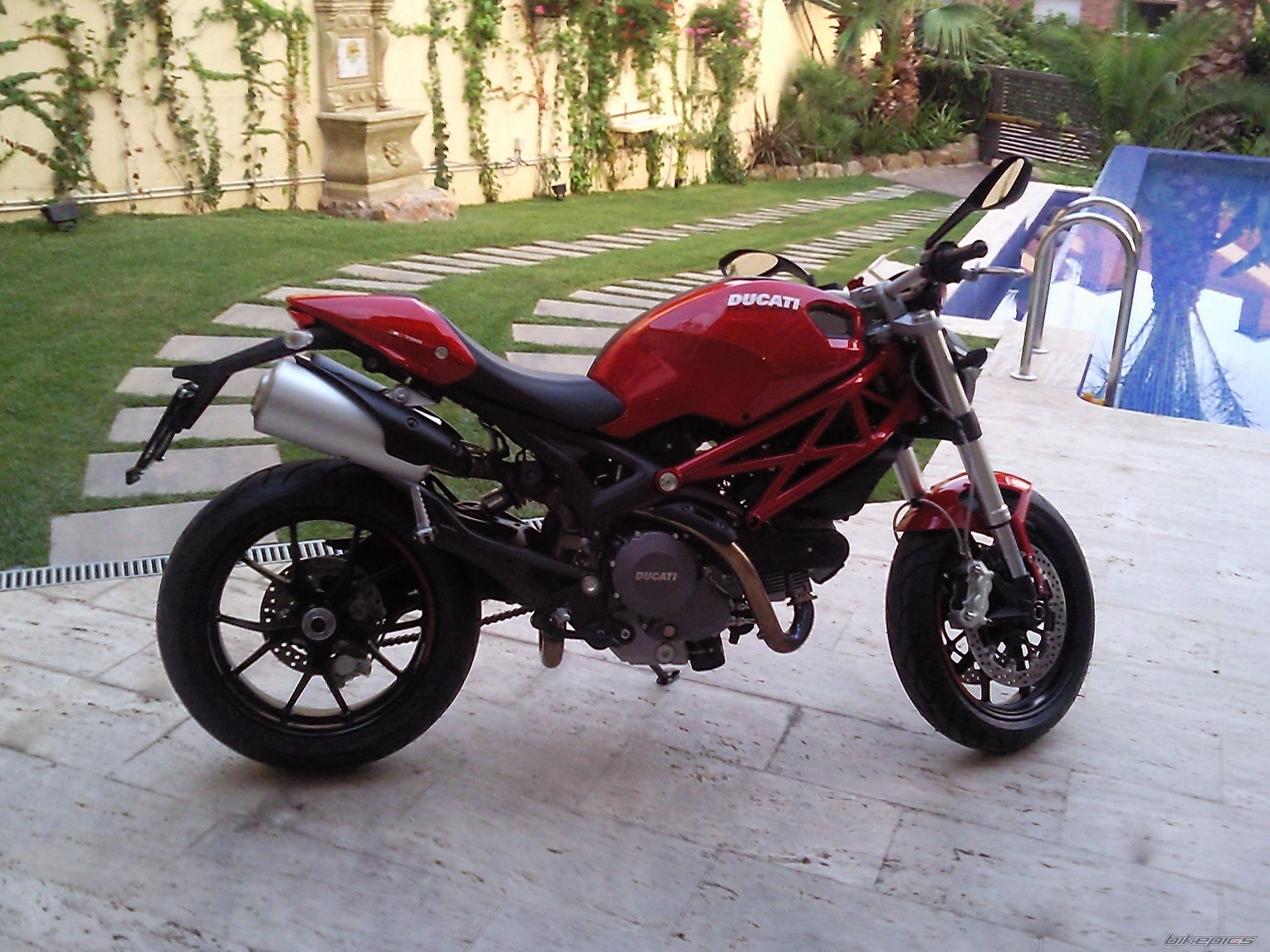 Bike Photo 2043131