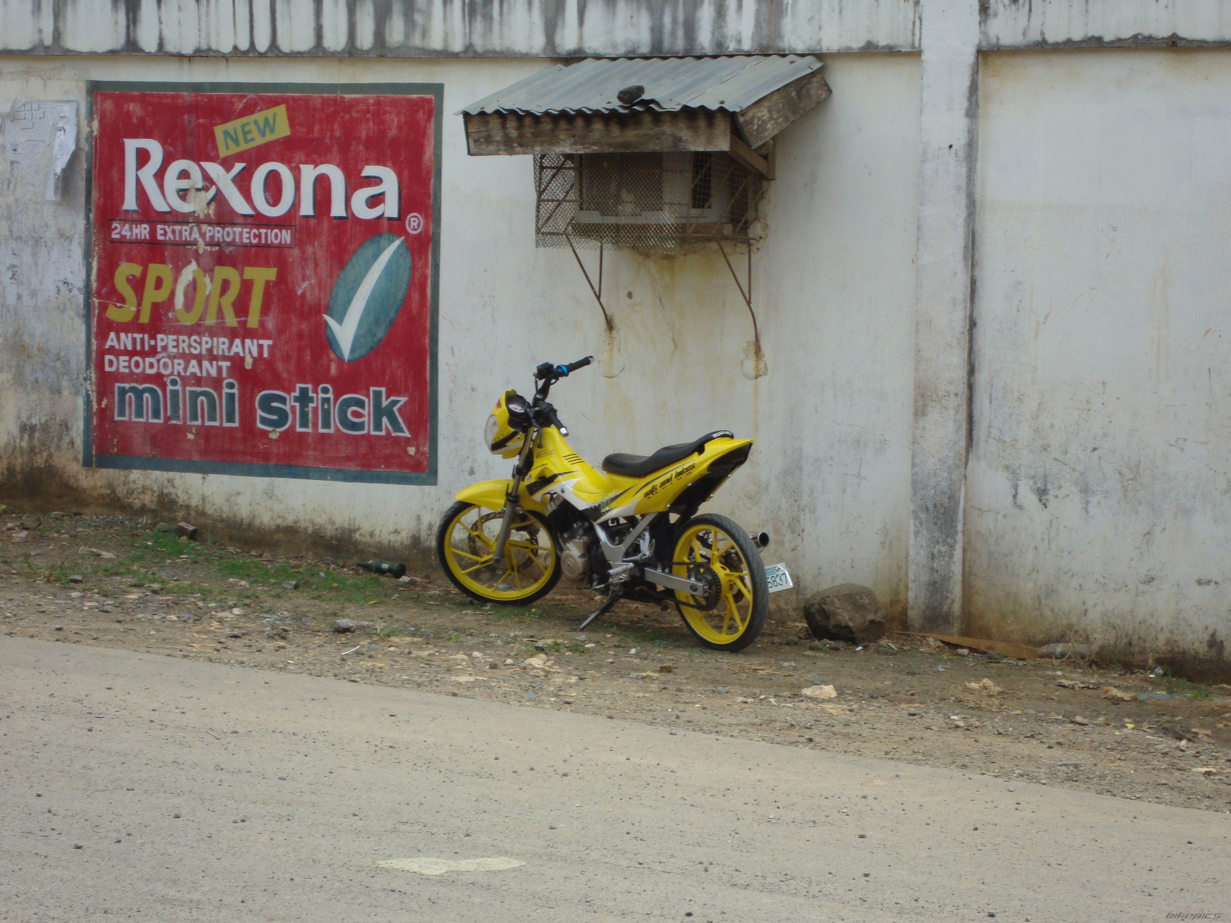 Photo 2043212