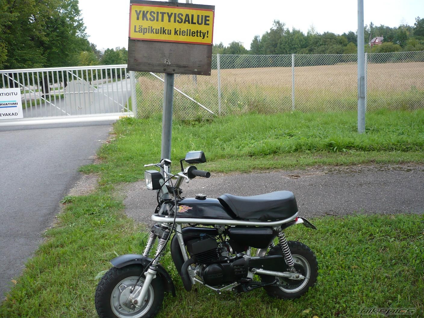 Photo 2043221